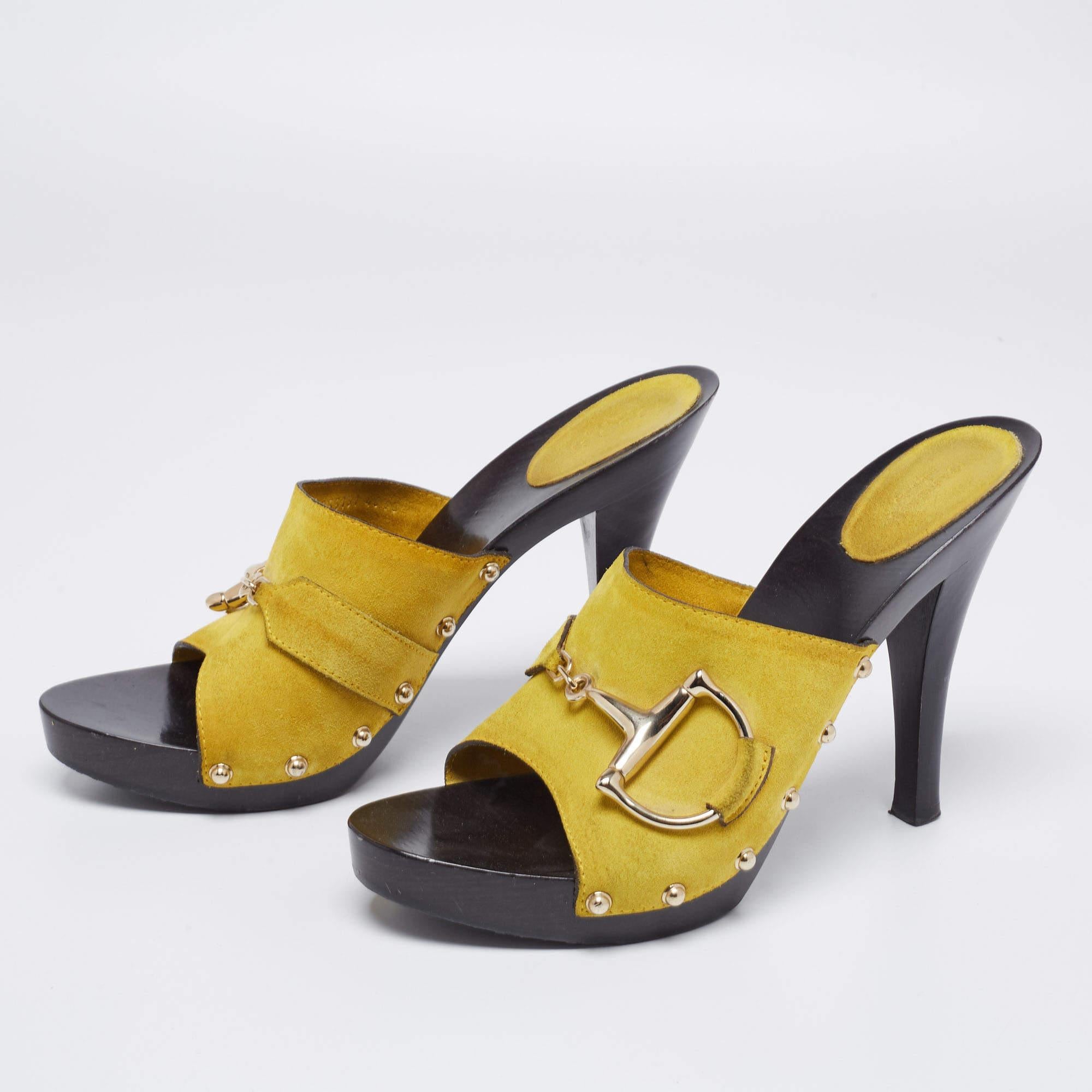 Women's Gucci Yellow Suede Icon Bit Clog Sandals Size 40.5