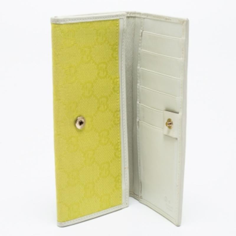 Gucci Yellow/White GG Canvas and Leather Continental Wallet For Sale 1
