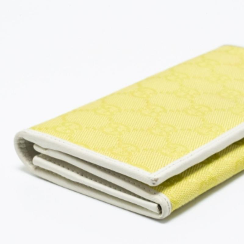 Gucci Yellow/White GG Canvas and Leather Continental Wallet For Sale 4