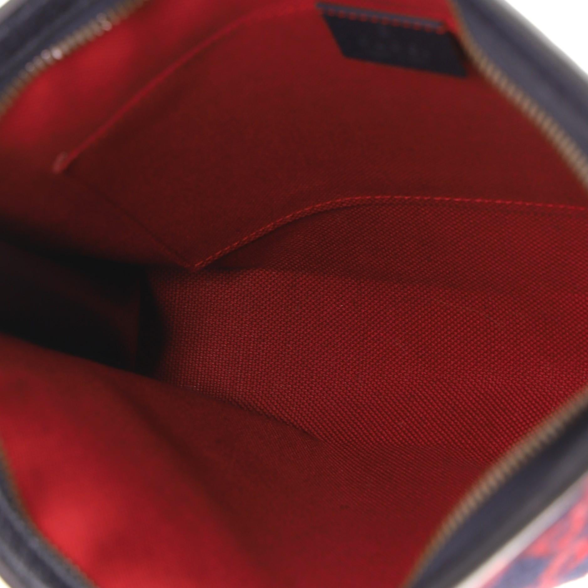 Women's or Men's Gucci Zipped Pouch GG Wool Large