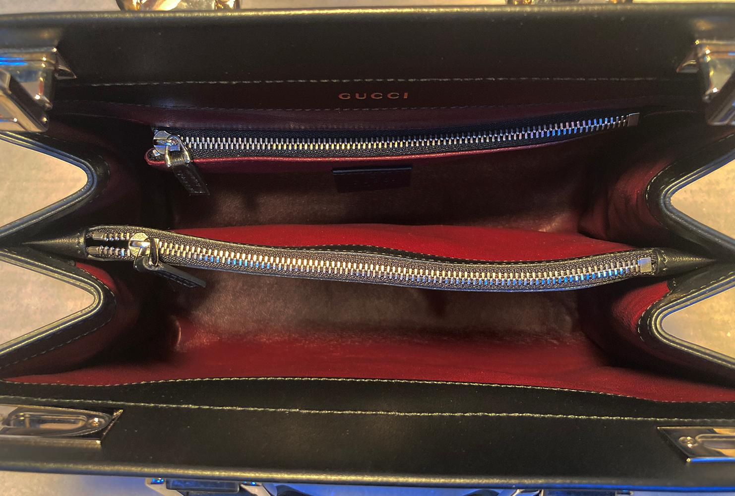 Gucci Zumi Shibuya Schwarze und braune Medium Henkeltasche mit Griff oben im Angebot 4