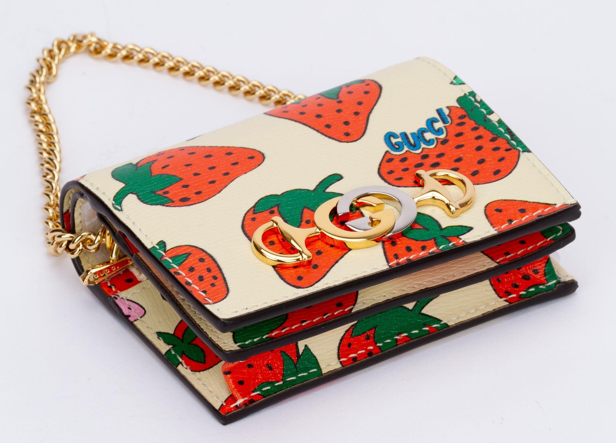 gucci strawberry wallet