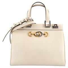 Gucci Zumi Top Handle Tasche aus Leder Klein