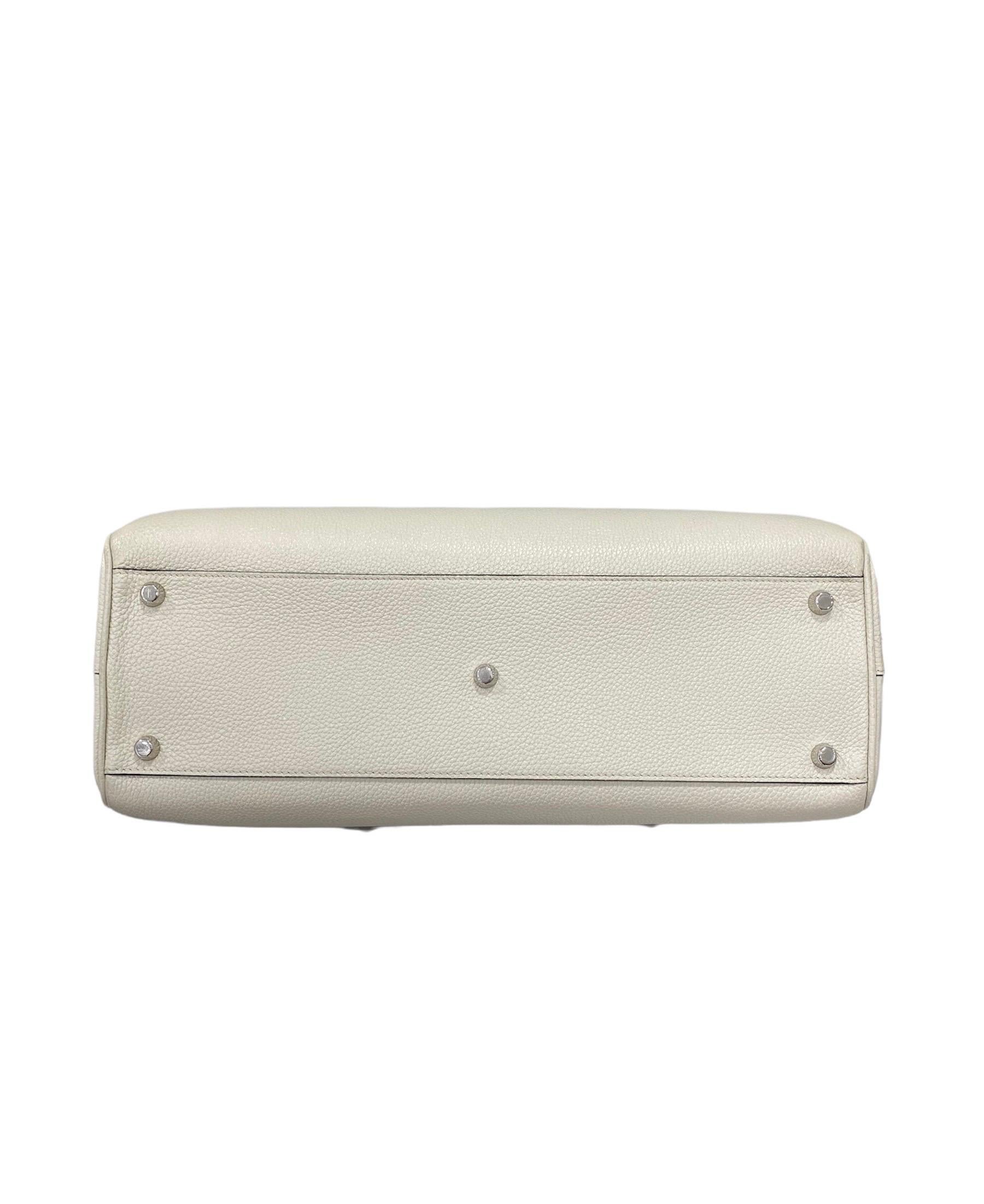 Women's Gucci Zumi White Shoulder Bag