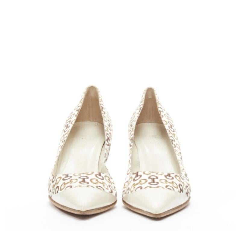 Beige GUCCIN Vintage white leather trim brown horsebit bamboo print satin pump EU36 C For Sale