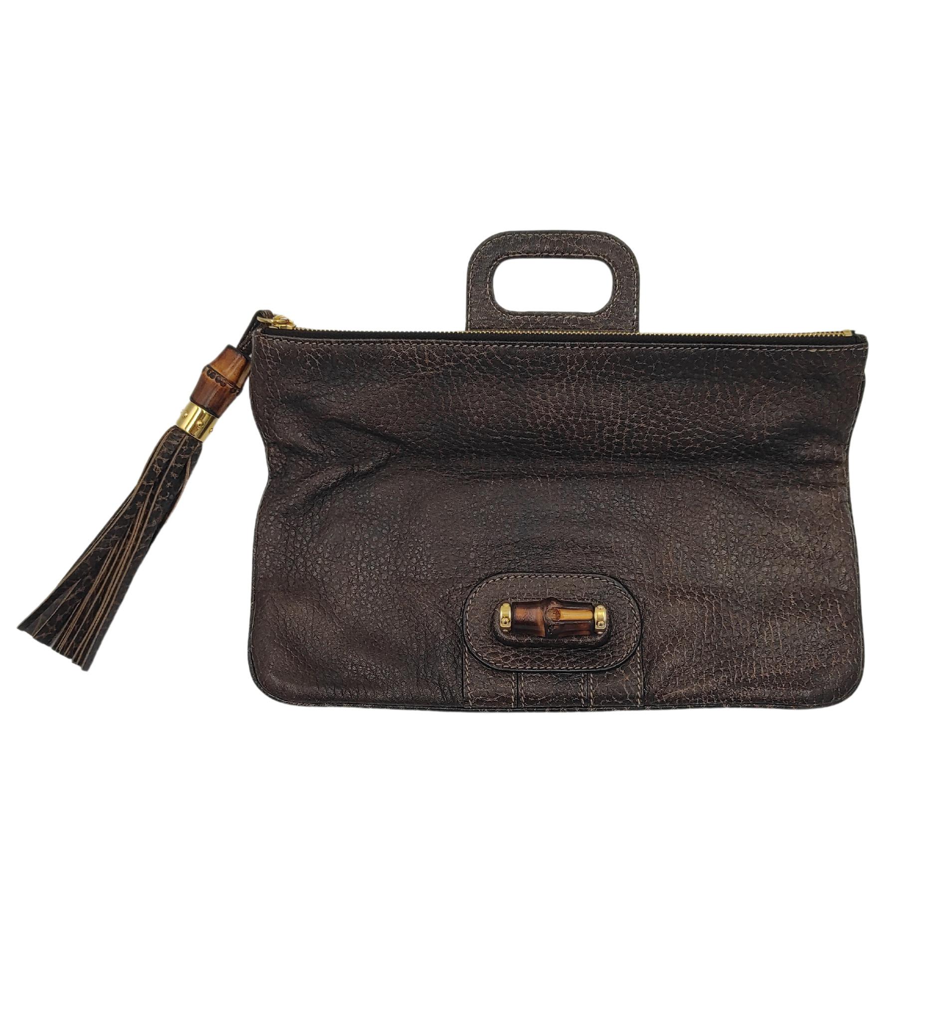 Gucci Lucy, la pochette in pelle marrone con bambù in vendita 1
