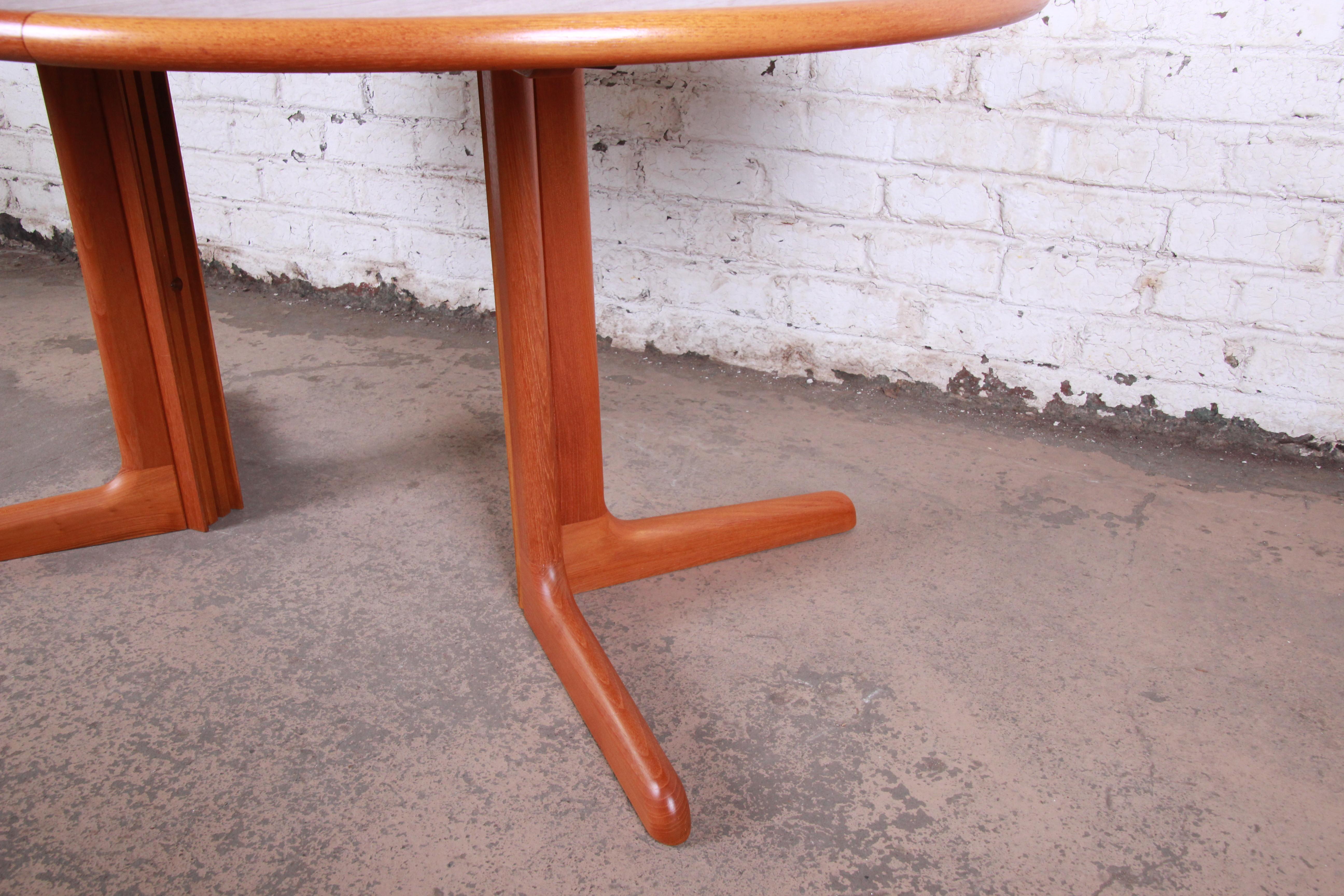 Gudme Møbelfabrik Danish Modern Sculpted Teak Extension Dining Table 1