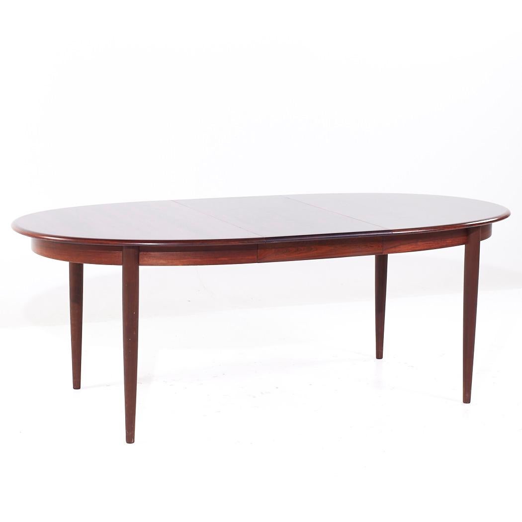 Bois de rose Gudme Møbelfabrik MCM Table de salle à manger extensible en palissandre danois avec 2 abattants en vente
