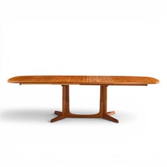 Gudme Møbelfabrik Mid Century Teak Expanding Dining Table with 2 Leaves
