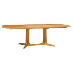 Gudme Mobelfabrik Mid Century Danish Teak Expanding Dining Table with 2 Leaves