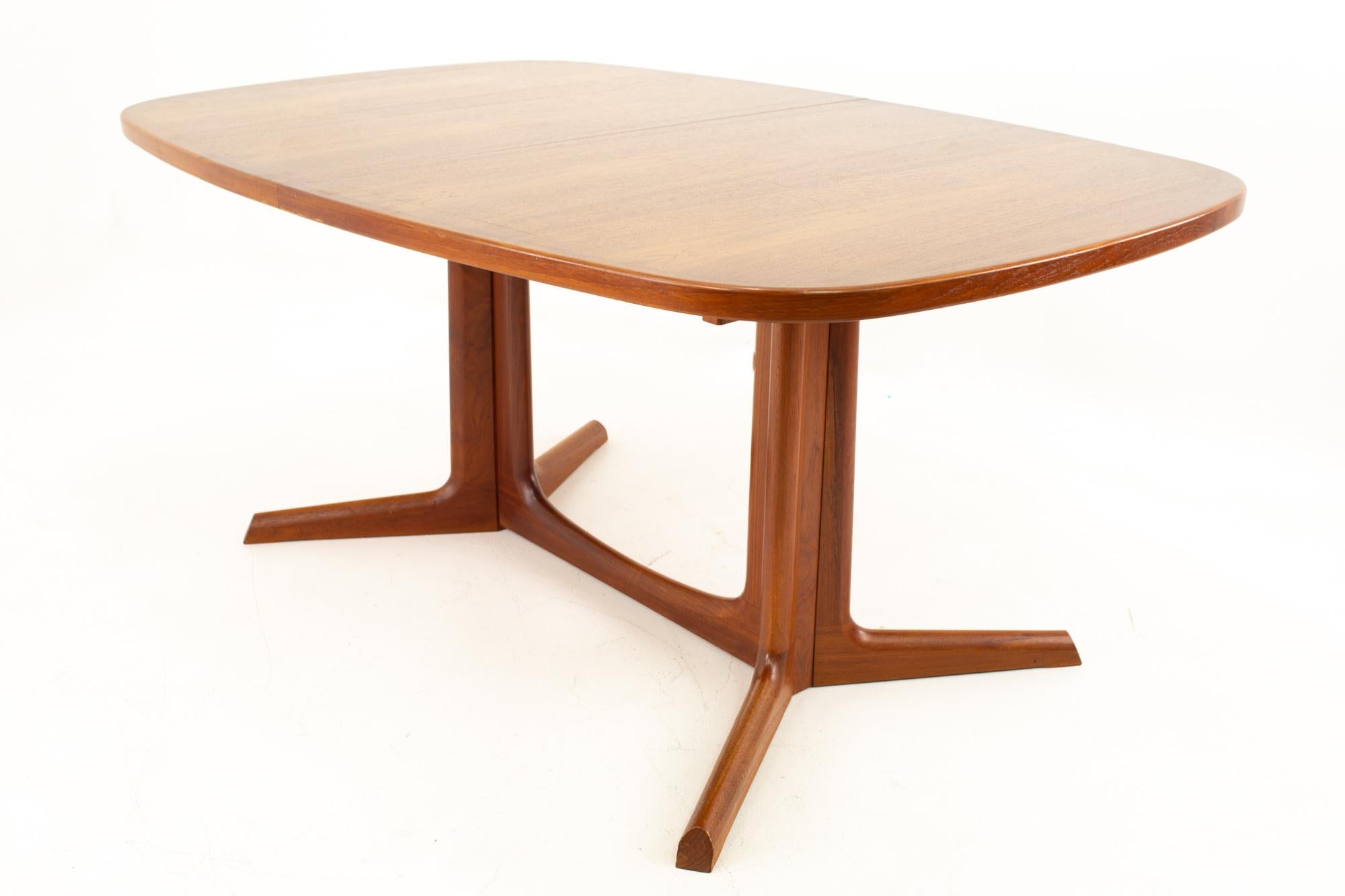 Gudme Mobelfabrik Midcentury Dining Table with 2 Leaves 2