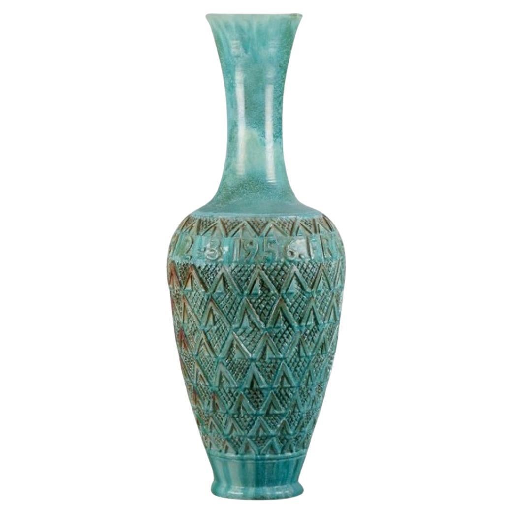 Gudmundur Einarsson (1895-1963), Icelandic ceramist. Ceramic floor vase.