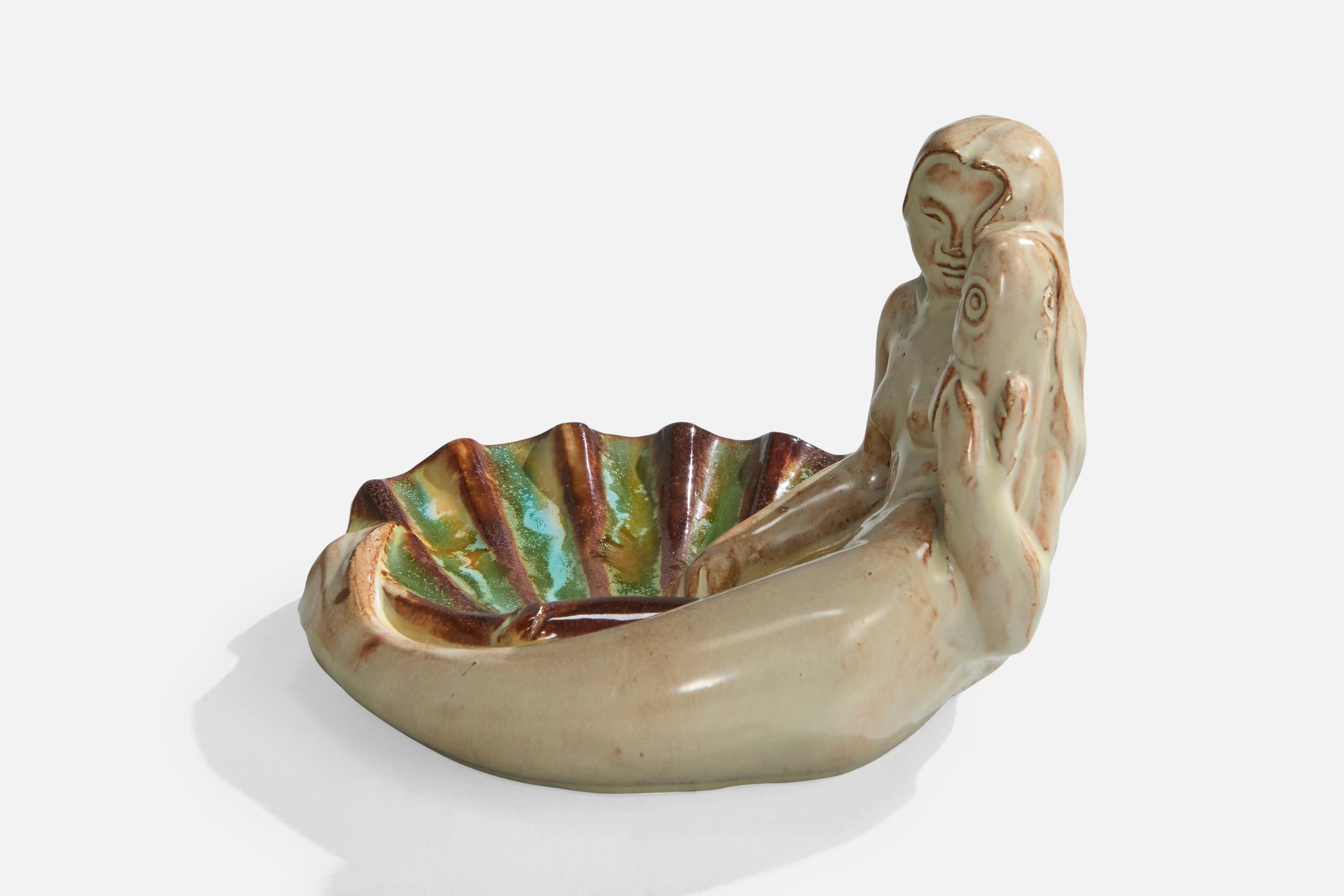Metà XX secolo Gudmundur Einarsson, Piatto, Ceramica, Isola, 1939