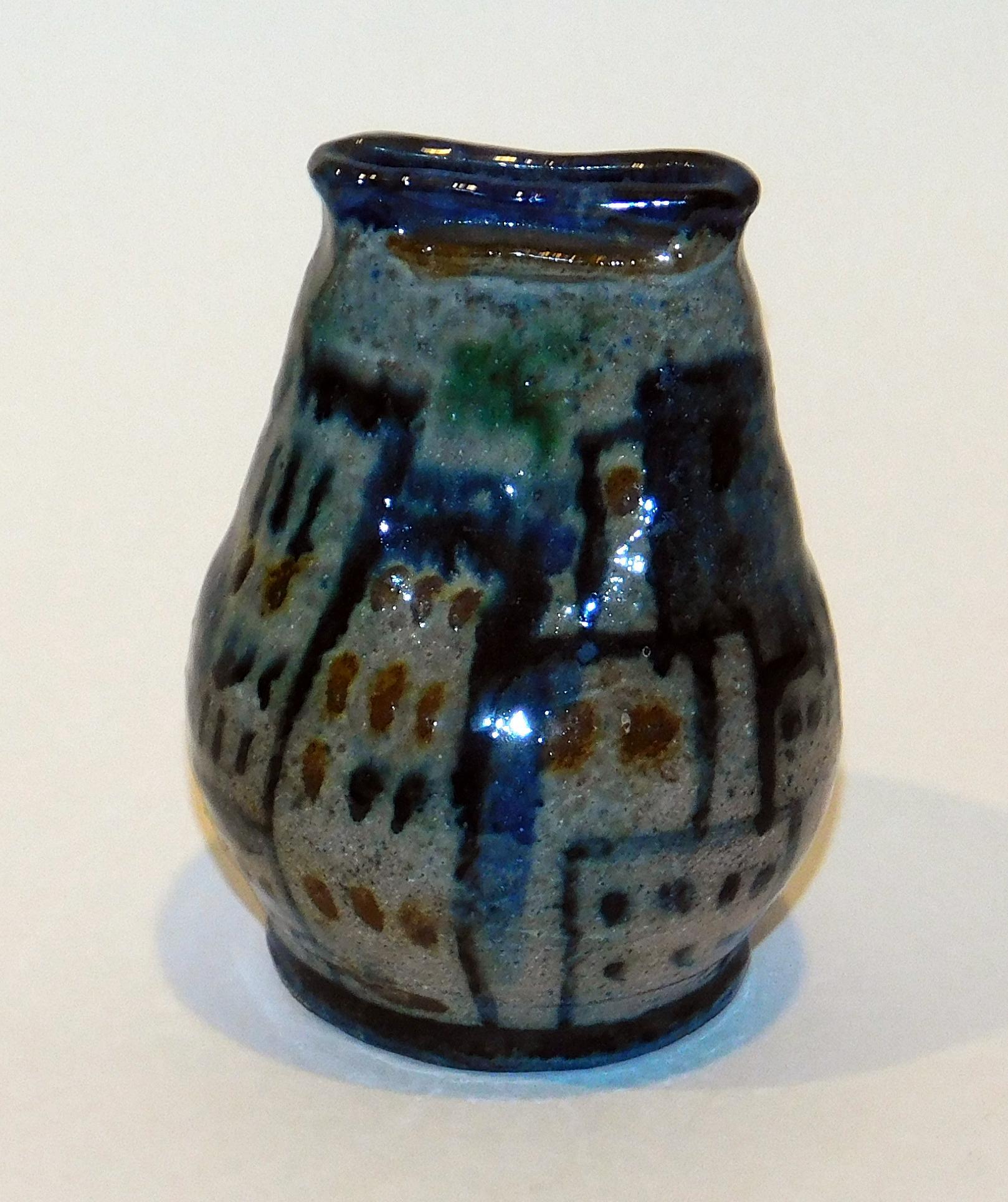 Gudrun Baudisch Design Ceramic Vase, circa 1920s, Cityscape In Good Condition For Sale In Phoenix, AZ