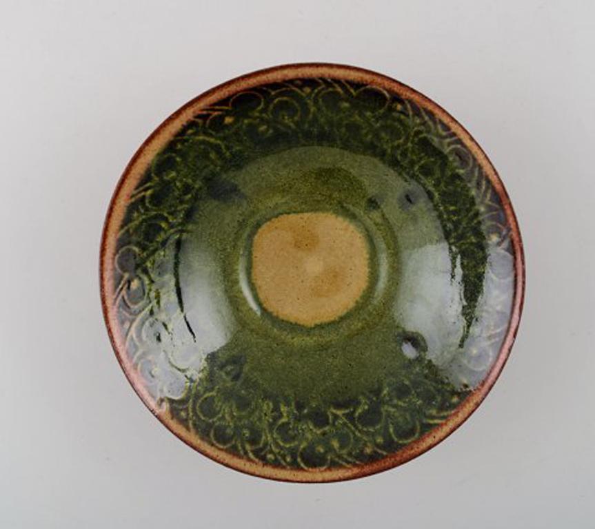 Scandinavian Modern Gudrun Meedom Bæch, Ceramic Bowl Decorated with Ornamentation