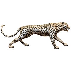 Guepard Sculpturre in Black and Silvered Bronze Finish