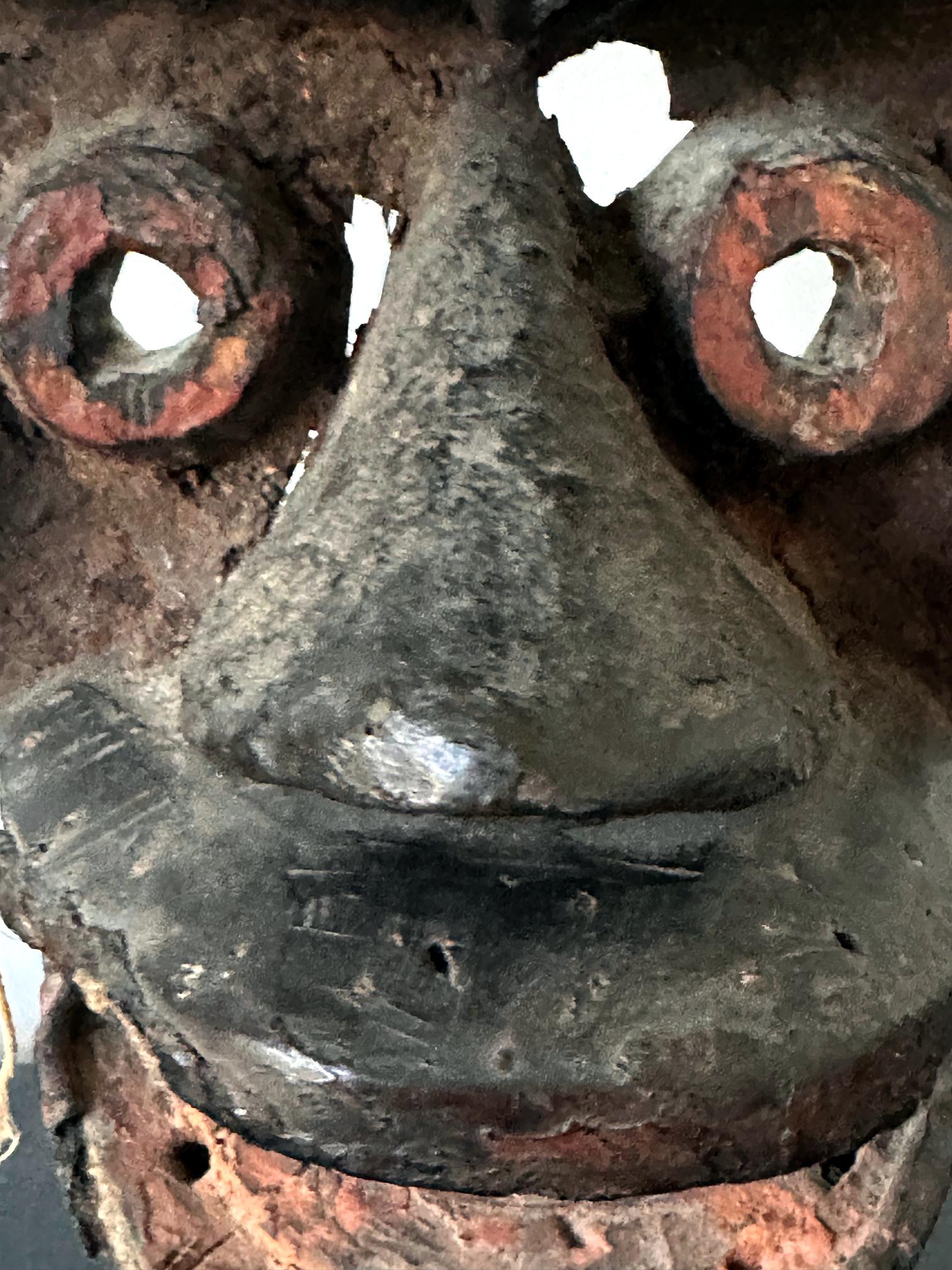 Maschera Guere della Costa d'Avorio con adesivo di Sotheby's in vendita 3