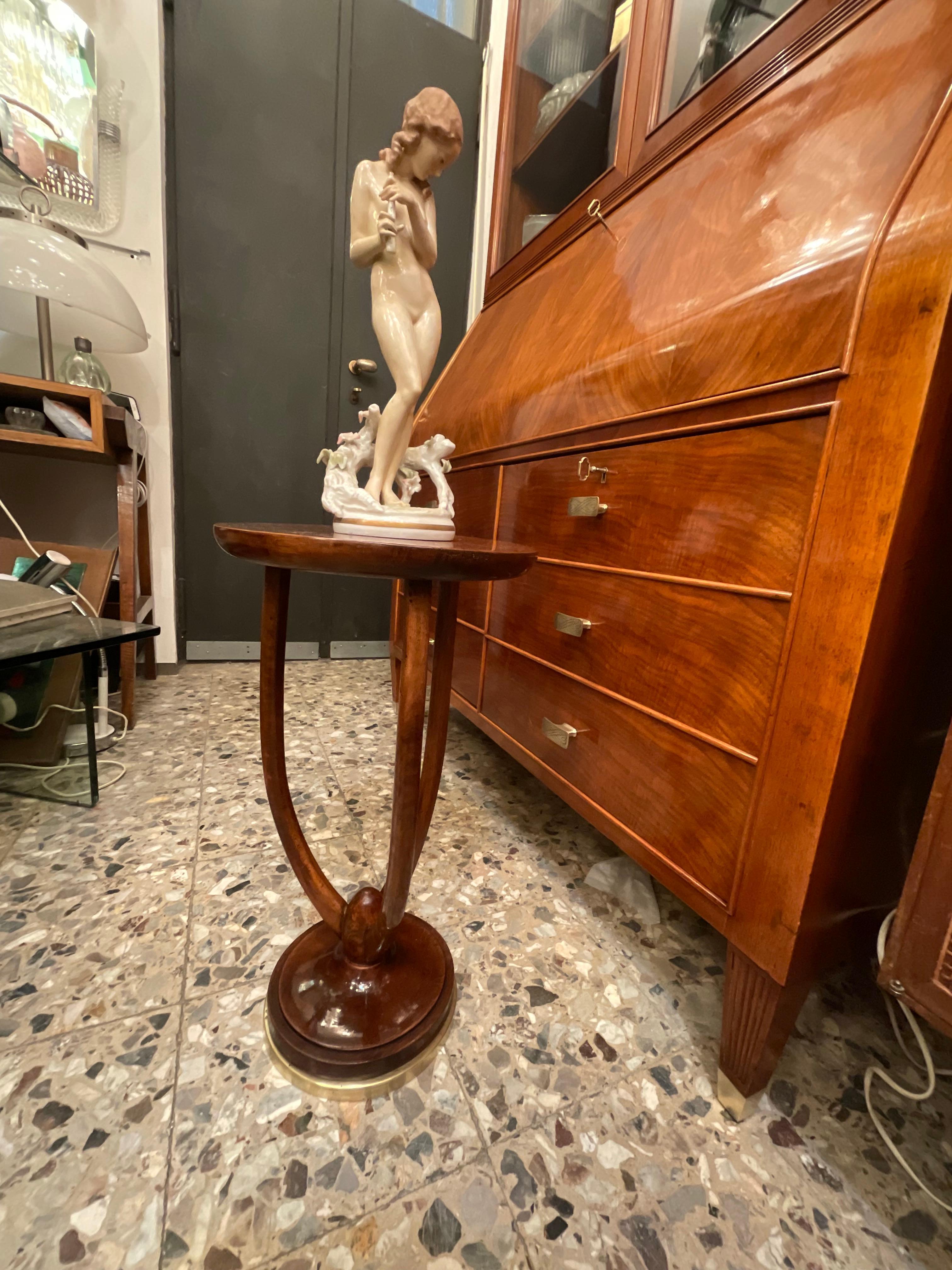 Brass Gueridón ART DECÓ - Walnut wood and brass base - ITALY 1925 For Sale