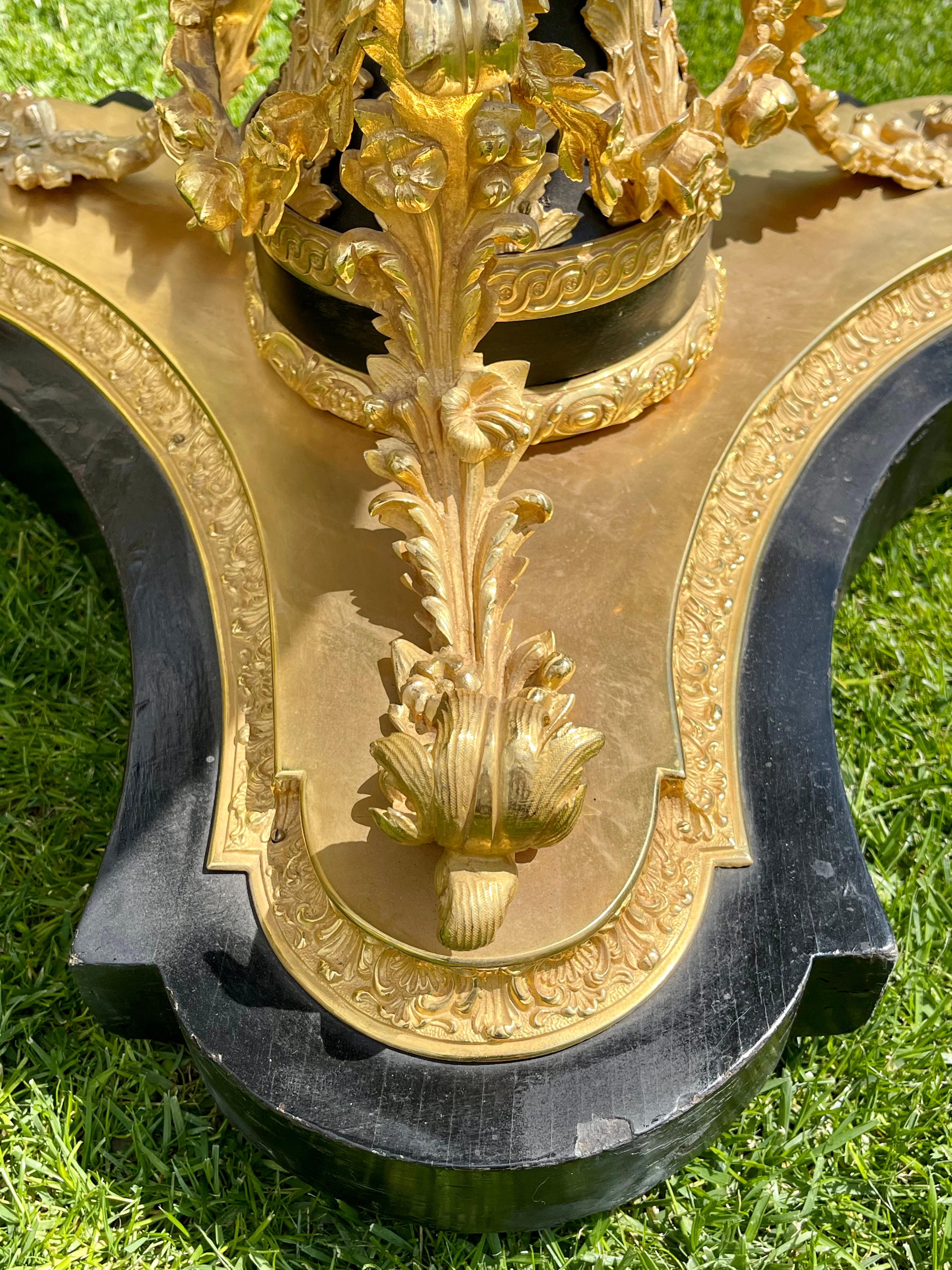 Louis XVI Style Pedestal Table with Porcelain Plates, 19th Century 9