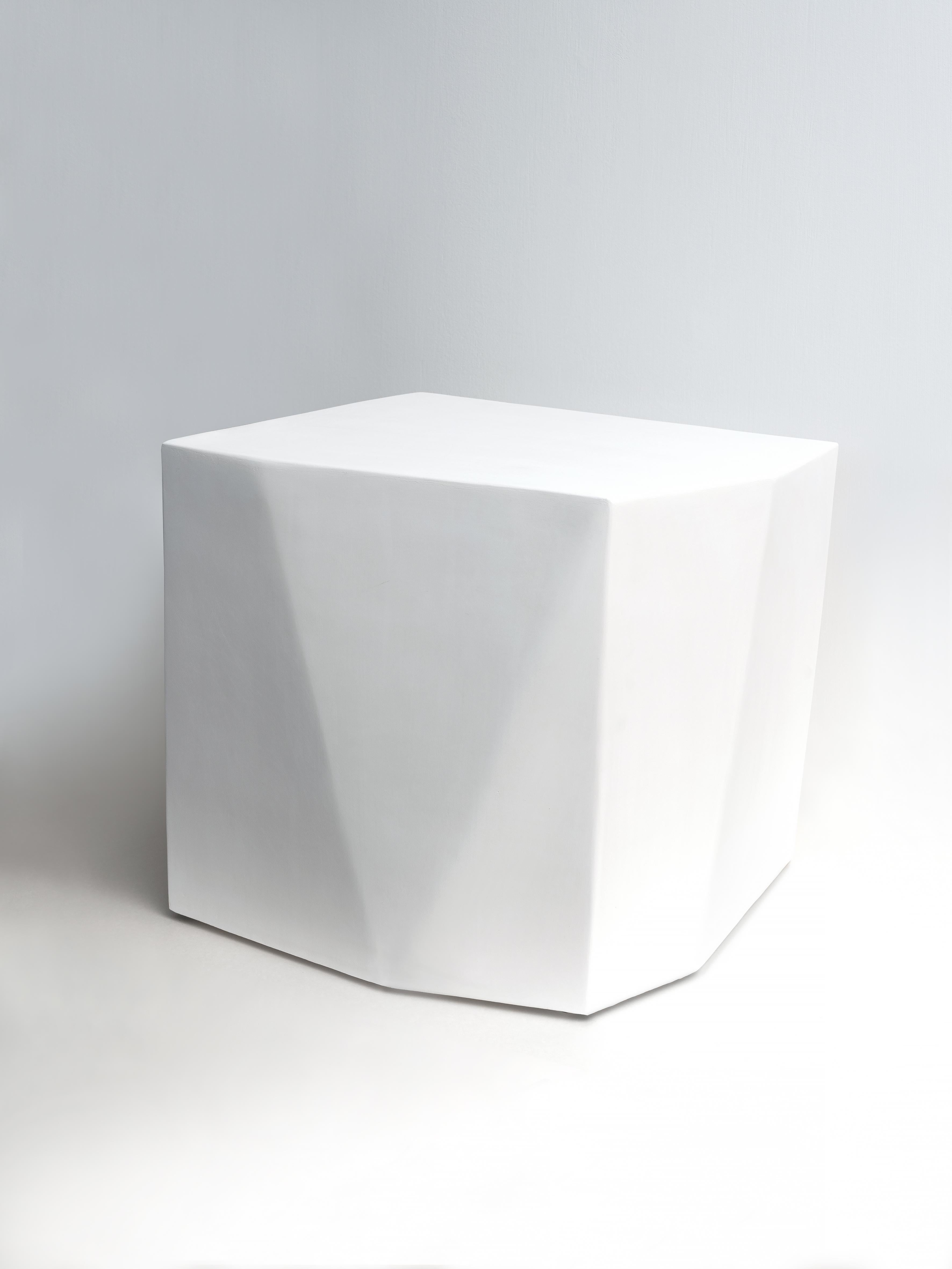 Fait main Table d'appoint sculpturale 