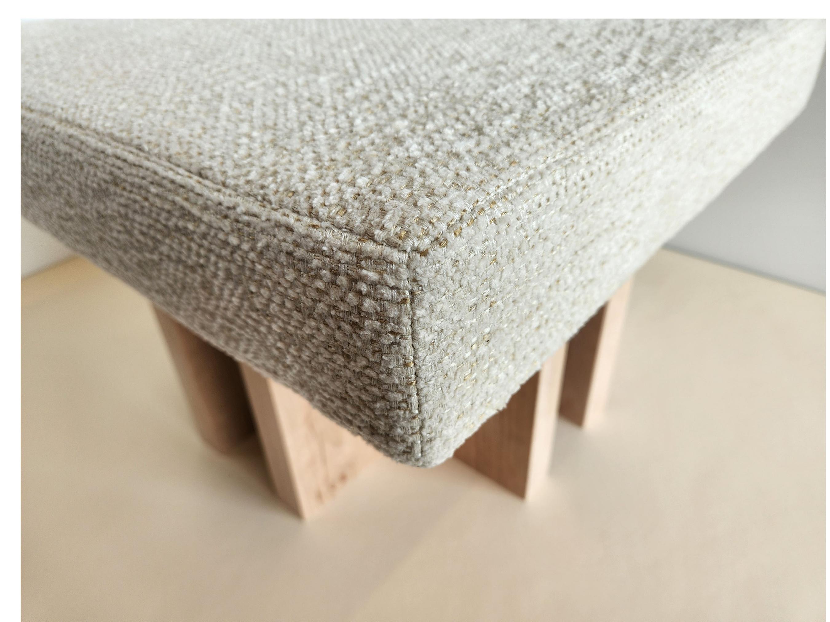 Gueridon handcrafted made to order Ottoman, COM fabric In New Condition For Sale In Stratford, CT