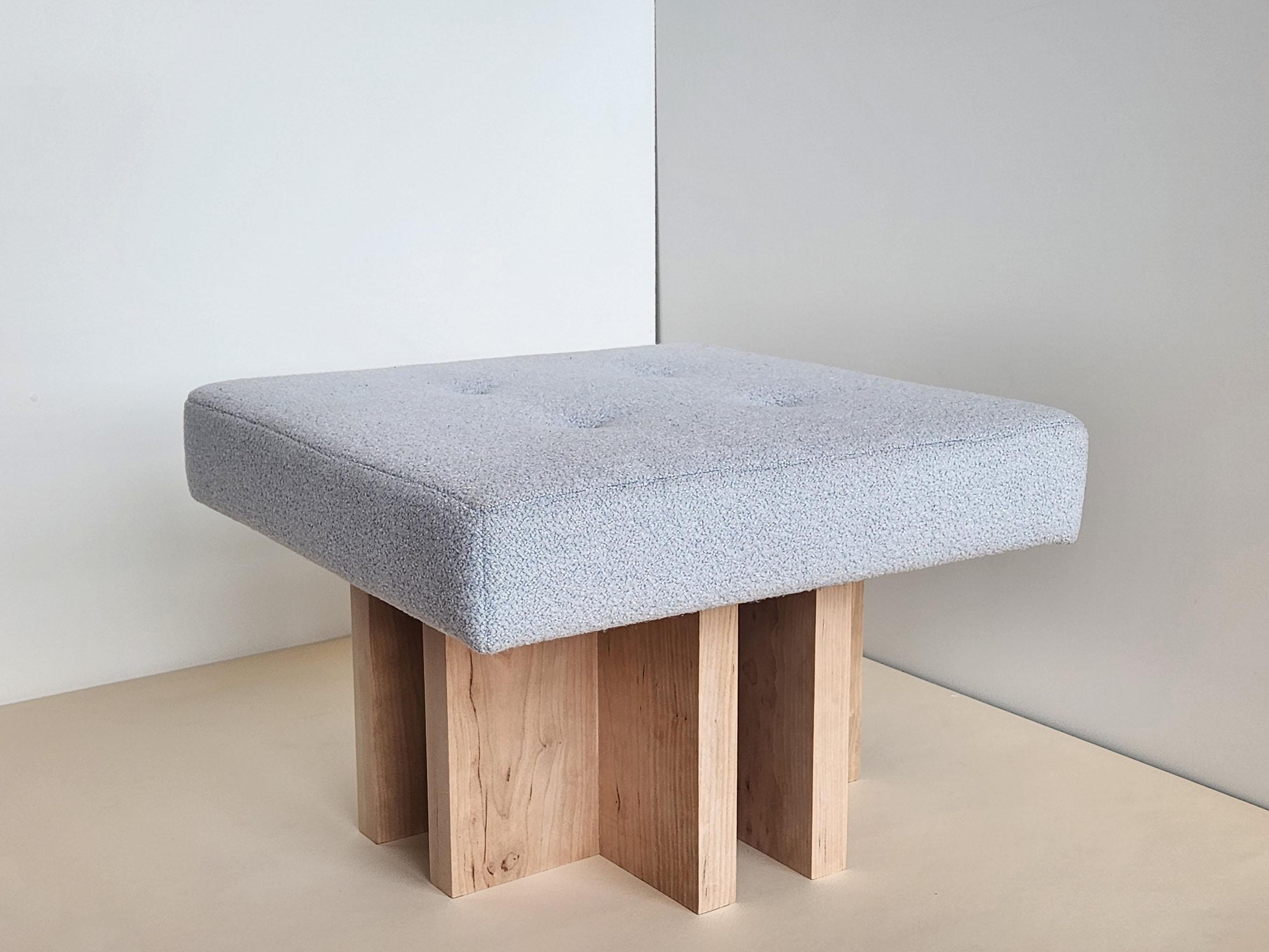 Moderne Pouf Gueridon sur mesure, tissu COM, à voir absolument ! en vente