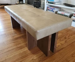 Panca Gueridon - Realizzata a mano su ordinazione, tessuto COM - Made in USA.