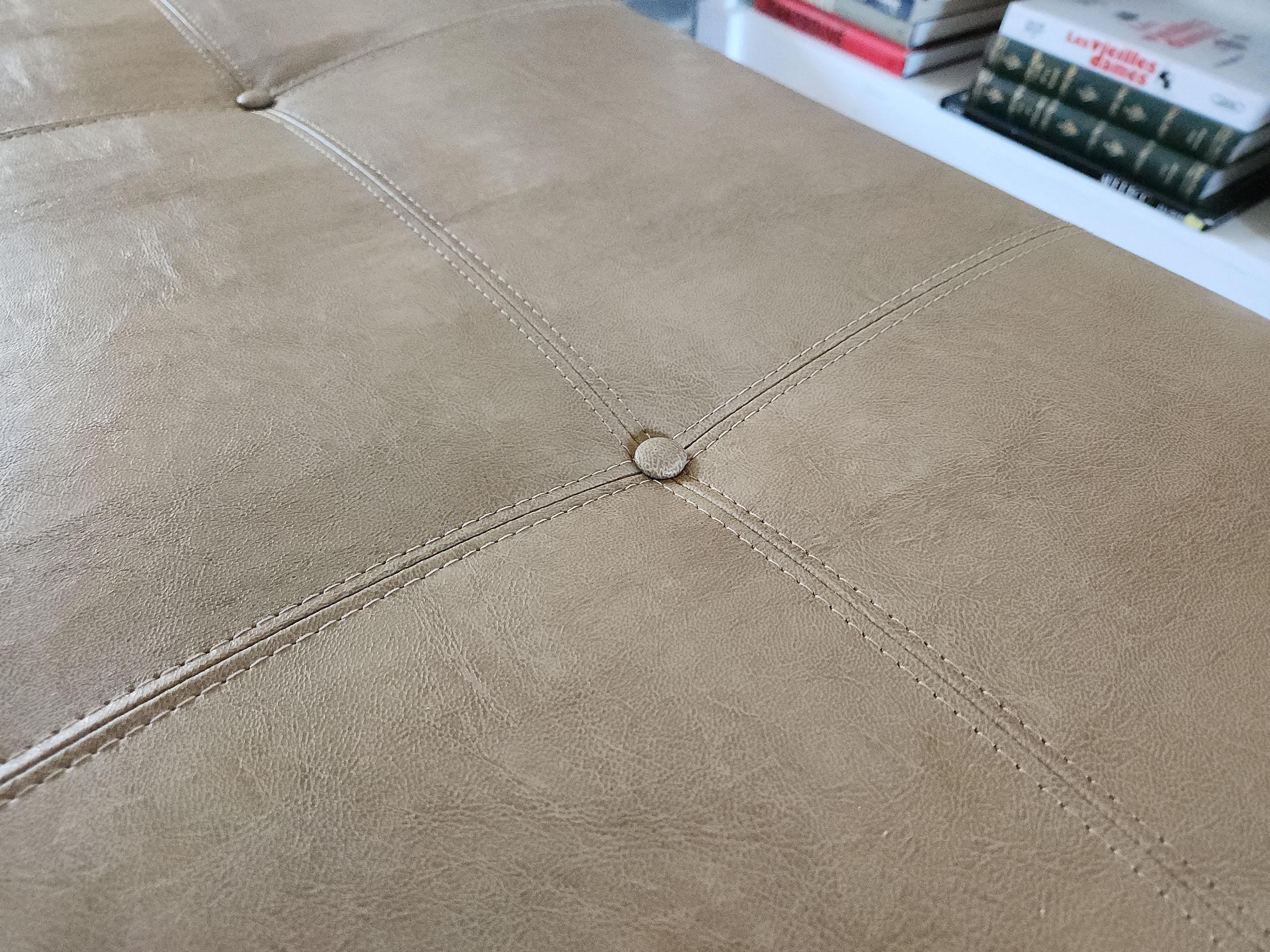 XXIe siècle et contemporain Banc ottoman Gueridon fabriqué à la main sur commande, tissu COM, fabriqué aux États-Unis. en vente