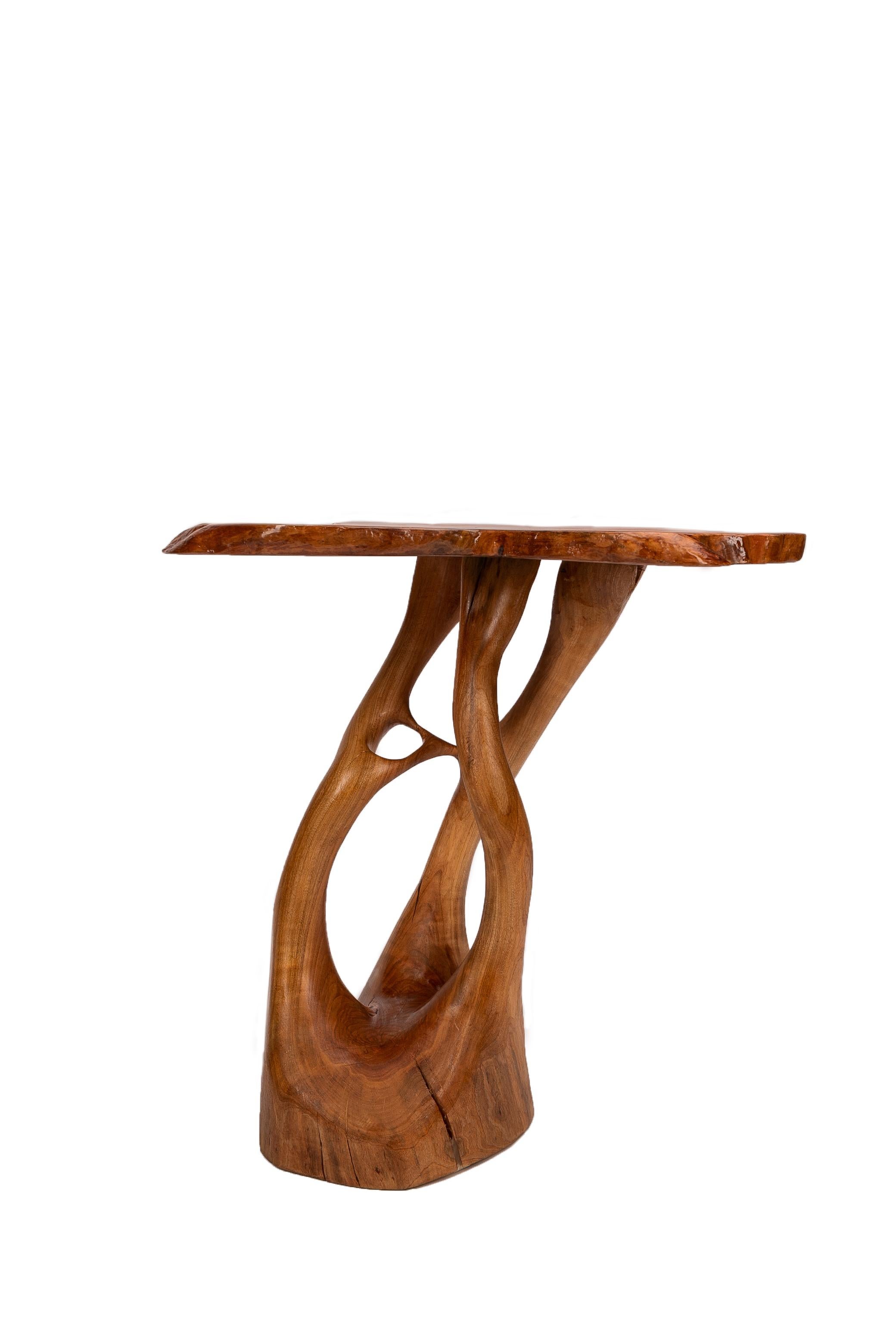 Gueridon papillon cherry table by Biome Design
One of a Kind
Dimensions: D 45 x H 50 cm
Materials: 50 year old cherry wood, biobased resin

This table takes you to the tropical forest biome discovering lush vegetation and wild animals. This