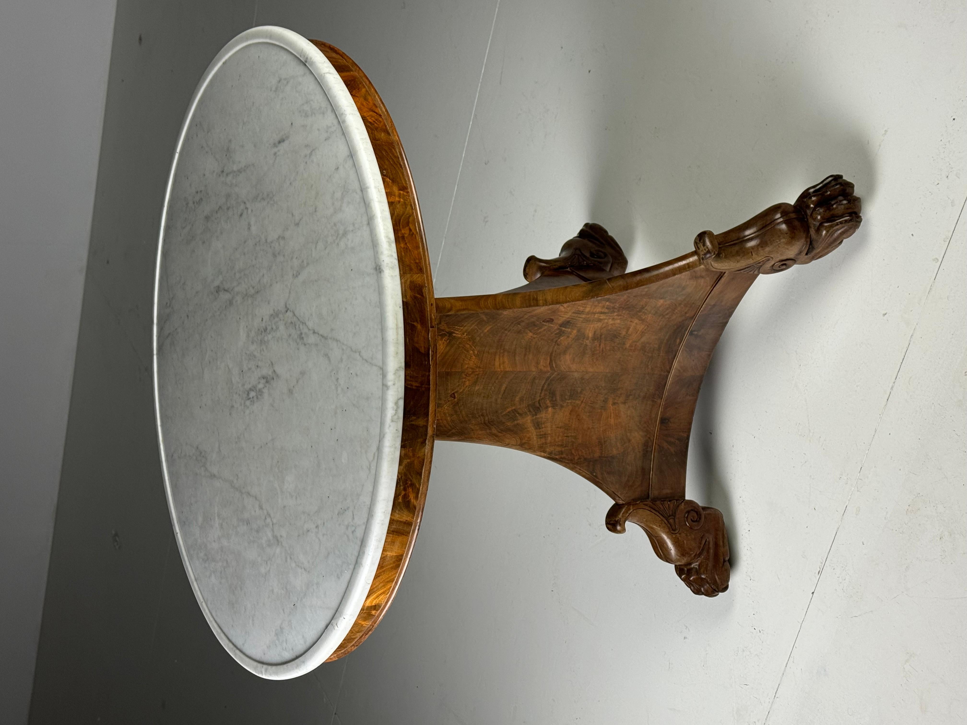 Gueridon table 2
