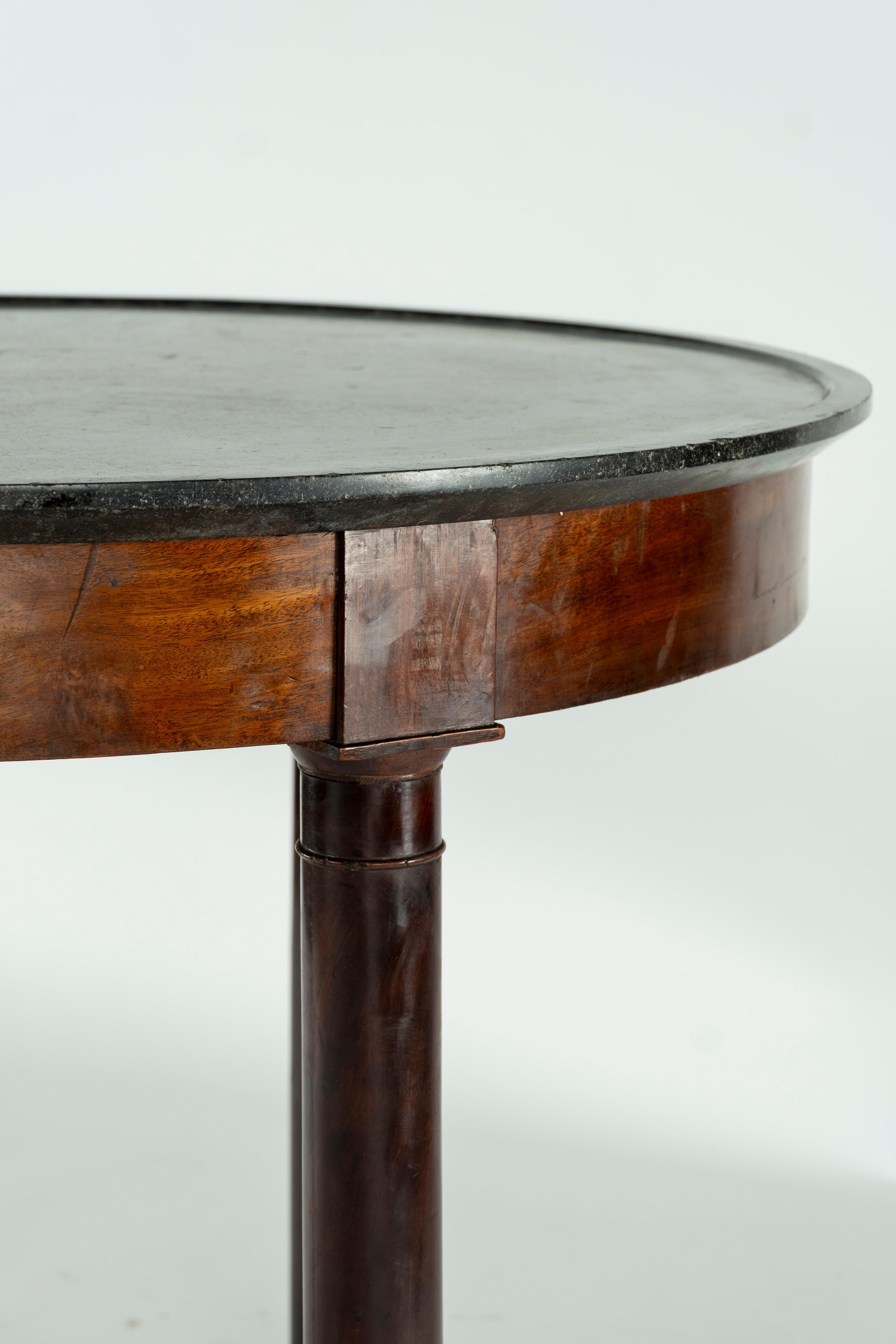 Gueridon with Black Marble Top 3