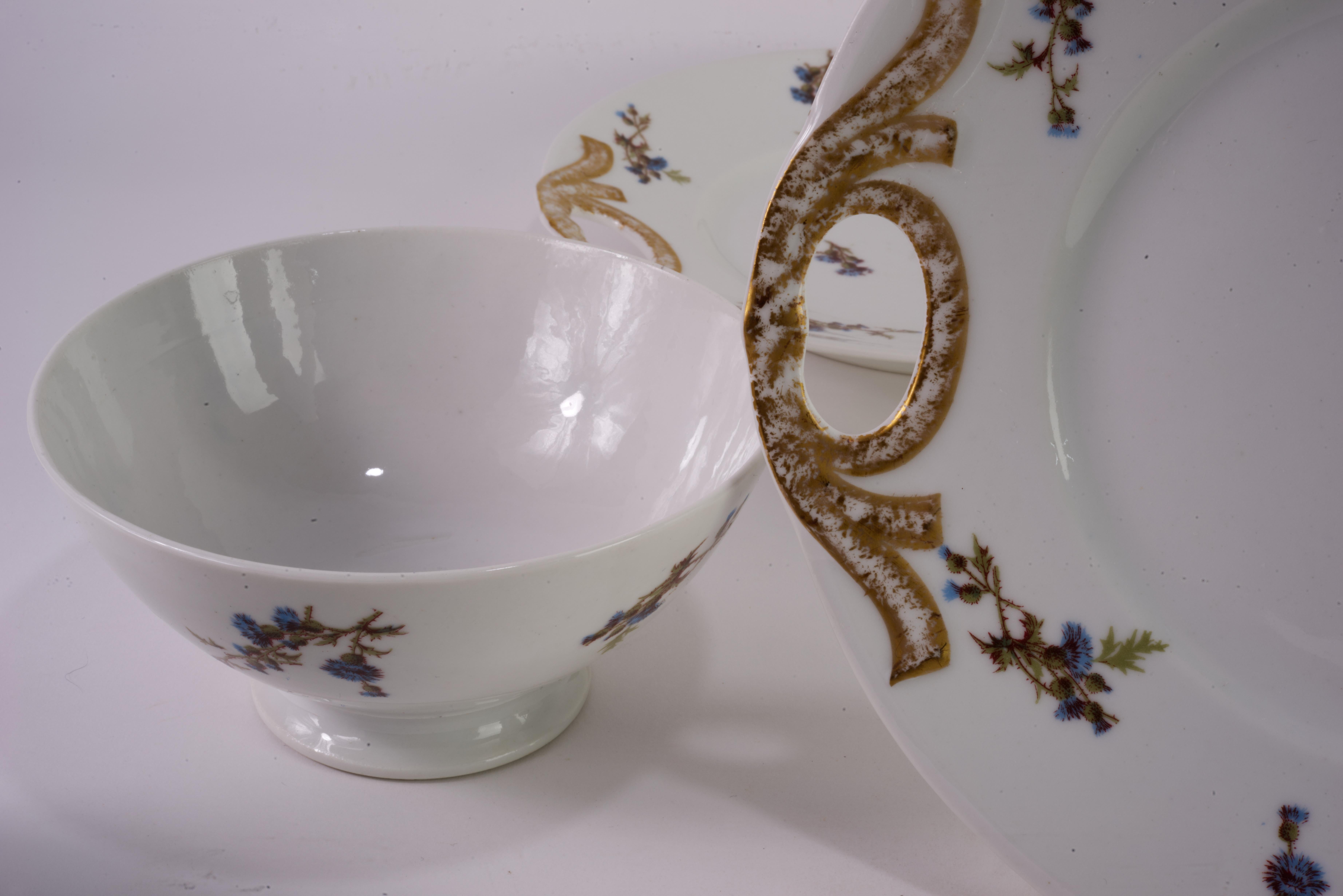 Guerin &Co Limoges Francia Servicio de Postre para 10, China de Hueso siglo XX en venta