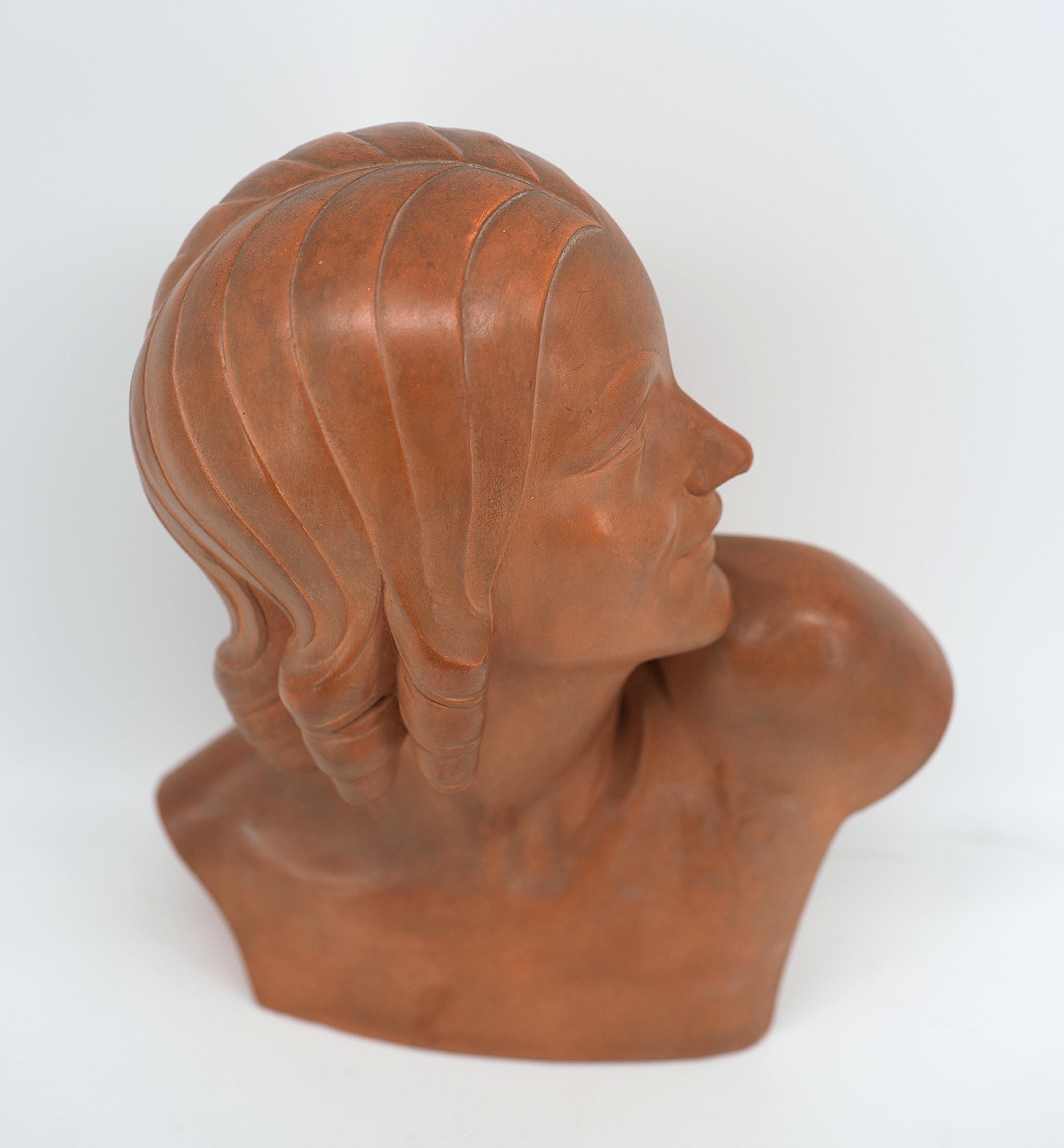 GUERO Art Deco Terracotta Young Lady Bust, 1920 For Sale 1