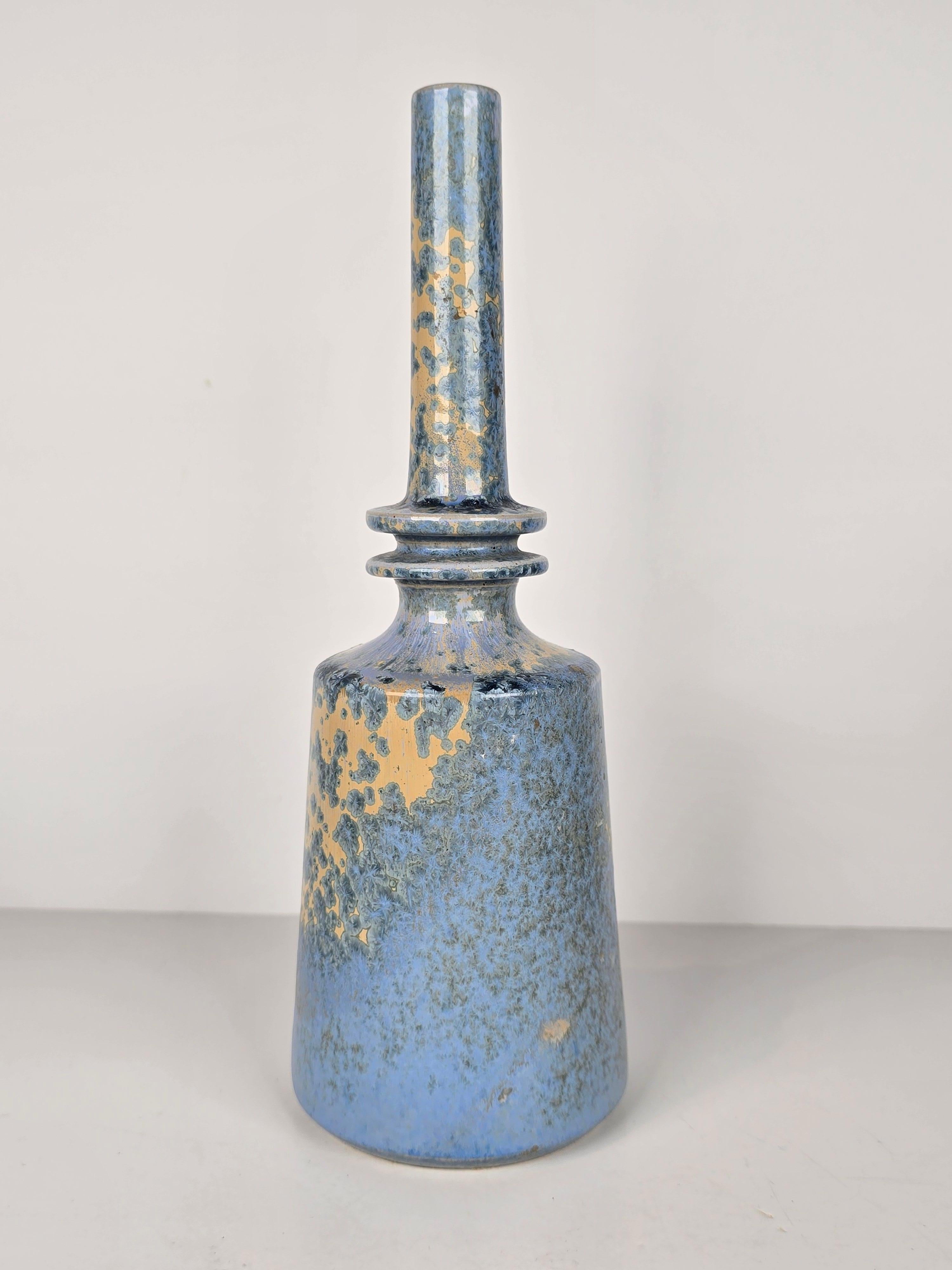 Mid-Century Modern Guerrino Tramonti Faenza Crystalline Mid Century Modern Studio Pottery Tall Vase For Sale