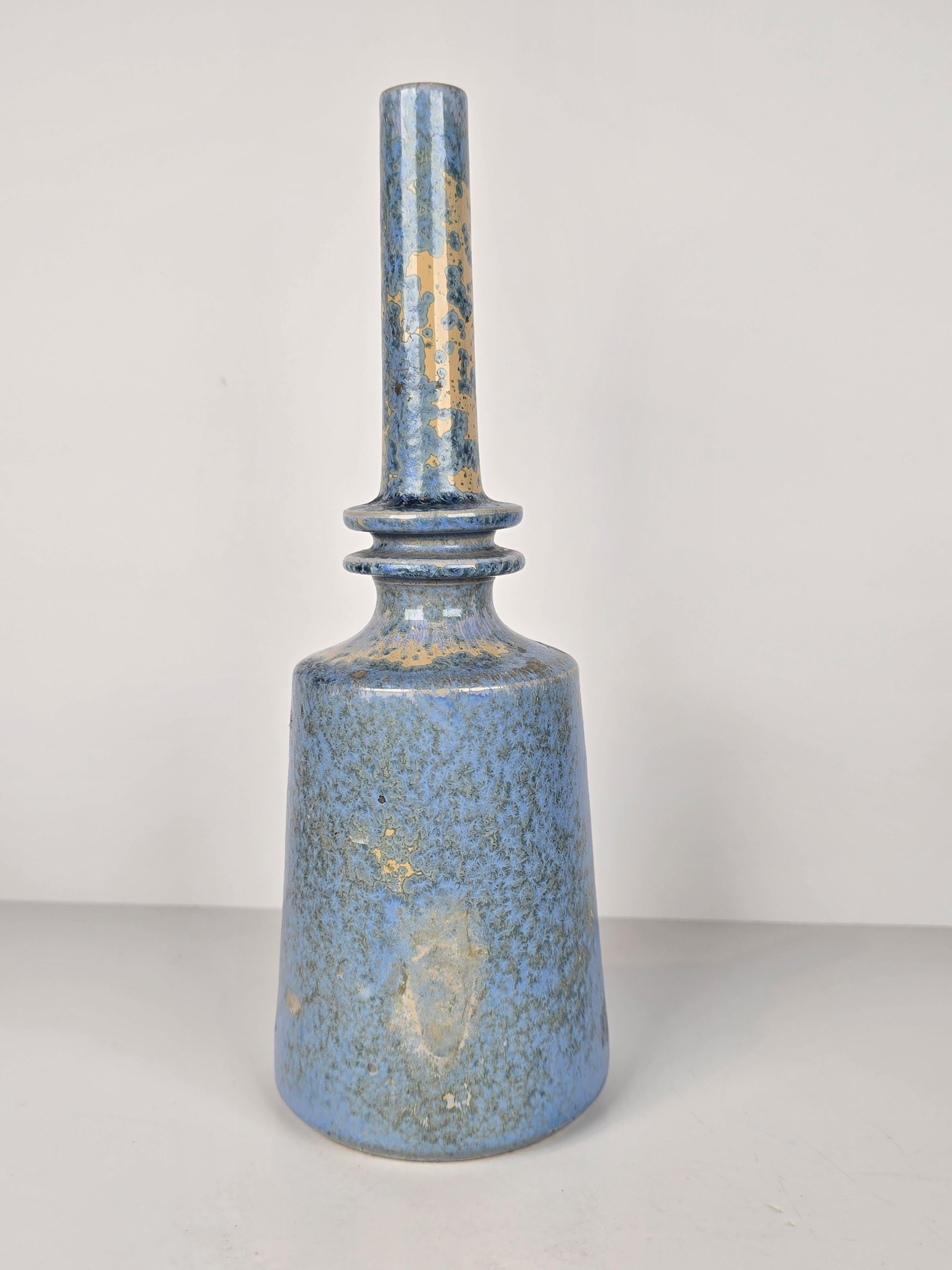 Italian Guerrino Tramonti Faenza Crystalline Mid Century Modern Studio Pottery Tall Vase For Sale