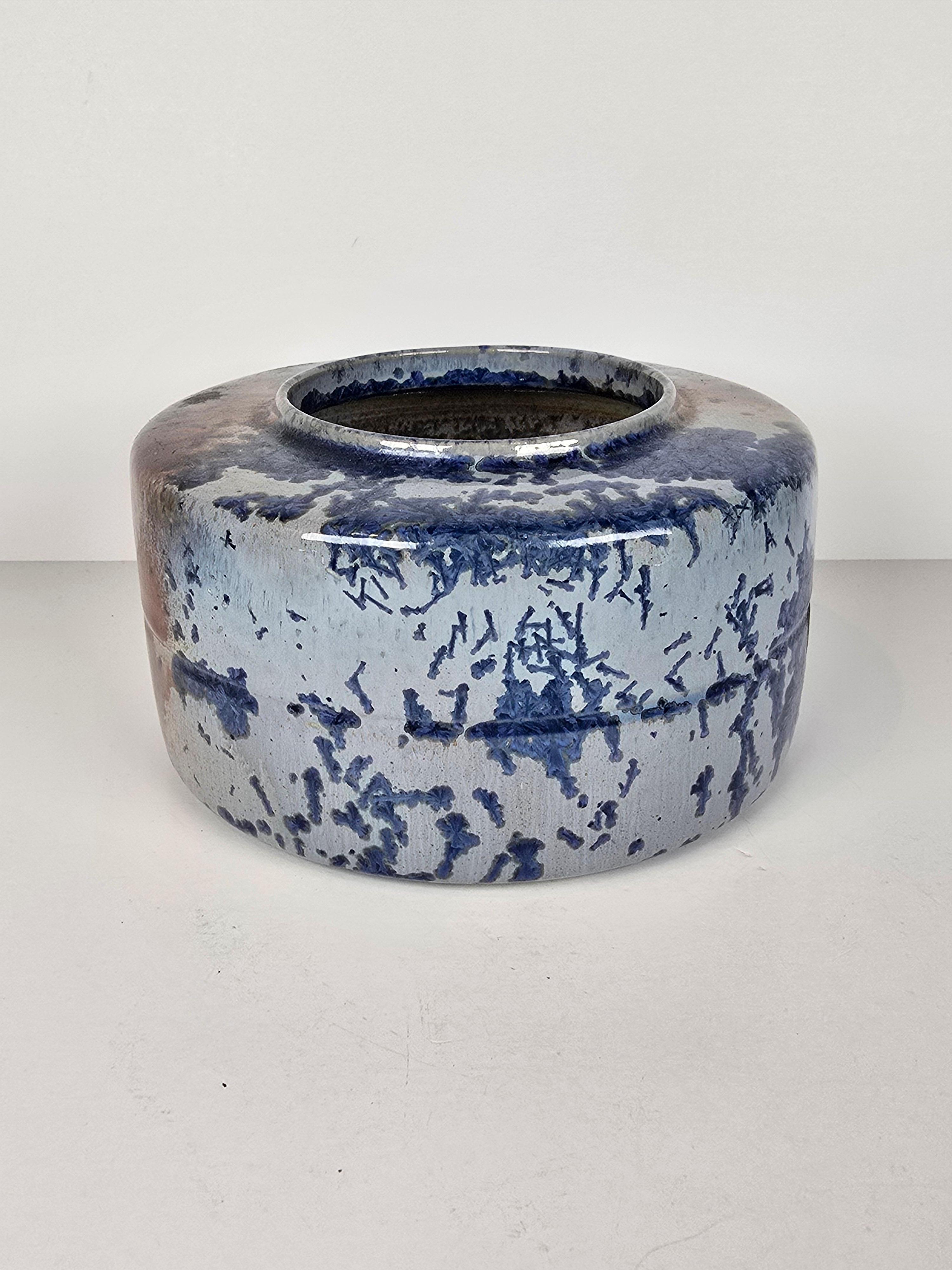 Guerrino Tramonti Italian Mid Century Modern Crystalline Studio Pottery Vase In Excellent Condition For Sale In Sarasota, FL