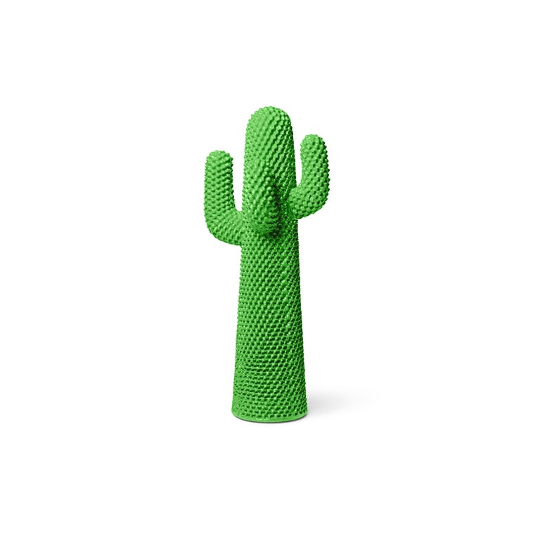 Cactus is the icon of Italian design that has revolutionized the domestic landscape. Made of flexible polyurethane this hall tree with four cantilever arms is as tall as a person and looks like an ironic TOTEM. It was created in 1972 and since then