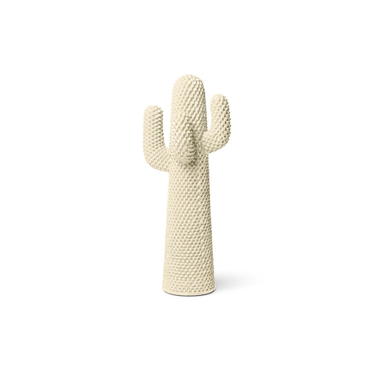 Cactus is the icon of Italian design that has revolutionized the domestic landscape. Made of flexible polyurethane this hall tree with four cantilever arms is as tall as a person and looks like an ironic totem. It was created in 1972 and since then