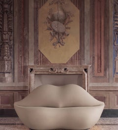 Canapé sculptural « Bocca Unlimited » de Gufram, conçu par Studio 65, un design intemporel - Couleur « Oatmeal »