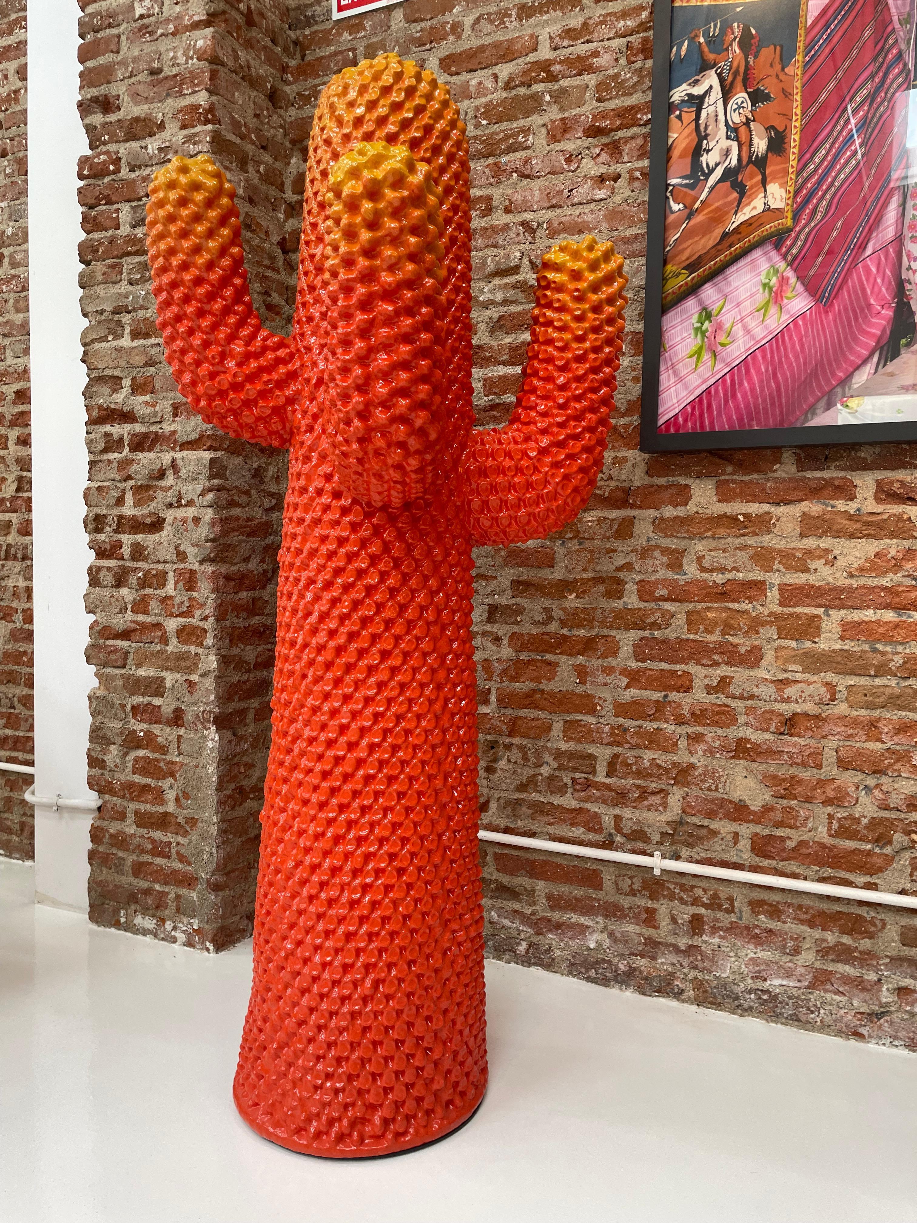 Polystyrène Gufram Cactus Infrared, édition limitée, prêt à expédier en vente