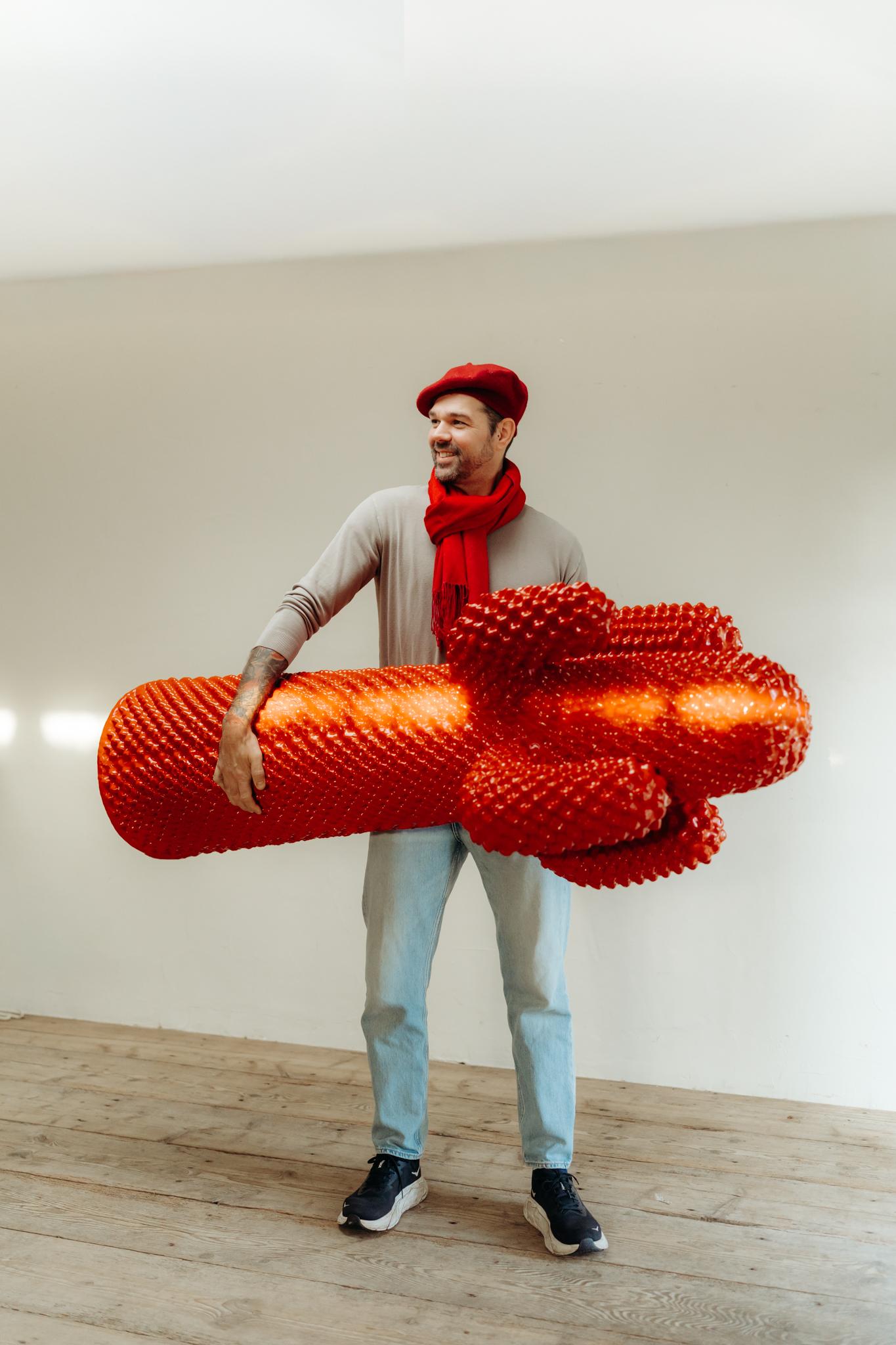 Gufram Cactus Rosso Coatrack, sculpture de Drocco/Mello, édition limitée 360/500 en vente 9