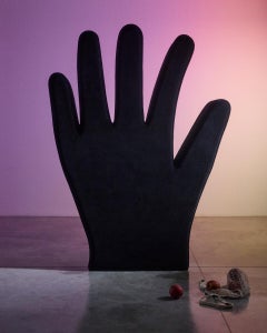 Gufram Mano Sculptural Velvet Seat by Cinzia Ruggeri - Sculptural Hand Bench