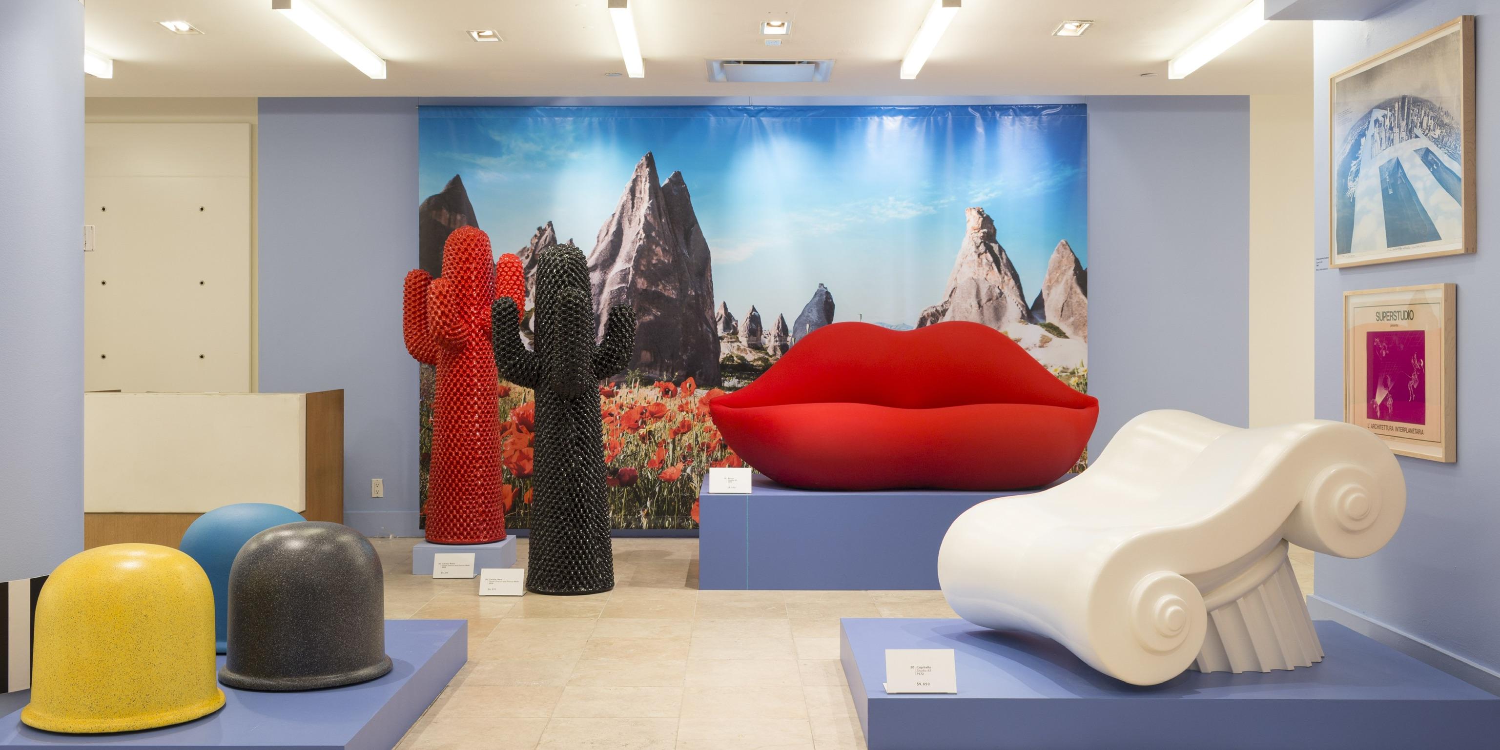 XXI secolo e contemporaneo Scultura appendiabiti Gufram Nero Cactus di Drocco/Mello, edizione limitata di 500 pezzi in vendita
