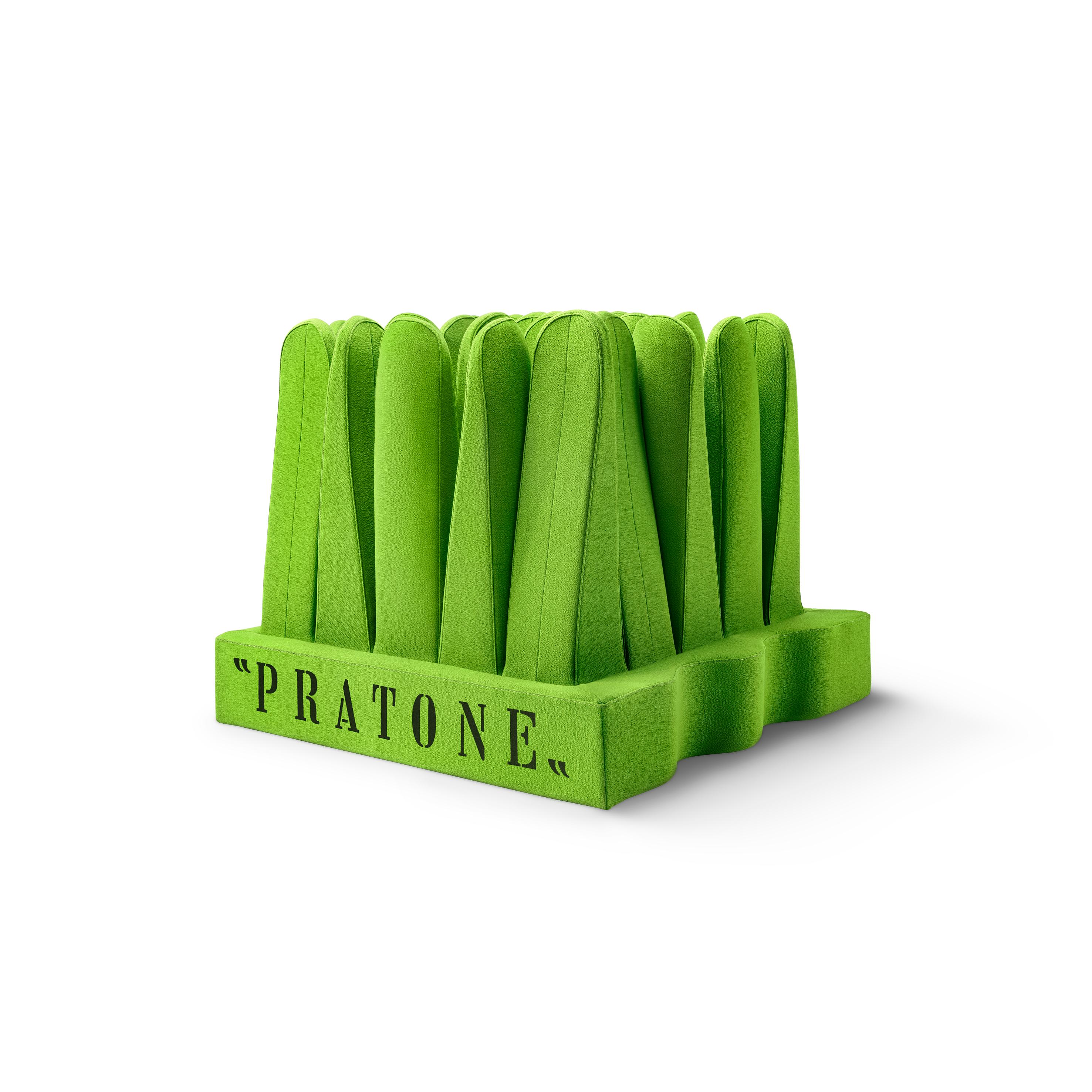 PRATONE® FOREVER is the version which was born to celebrate the 50th anniversary of the timeless icon PRATONE®, a myth which reinvents itself and becomes eternal, approaching the dimension of furnishing more and more. While maintaining its soft
