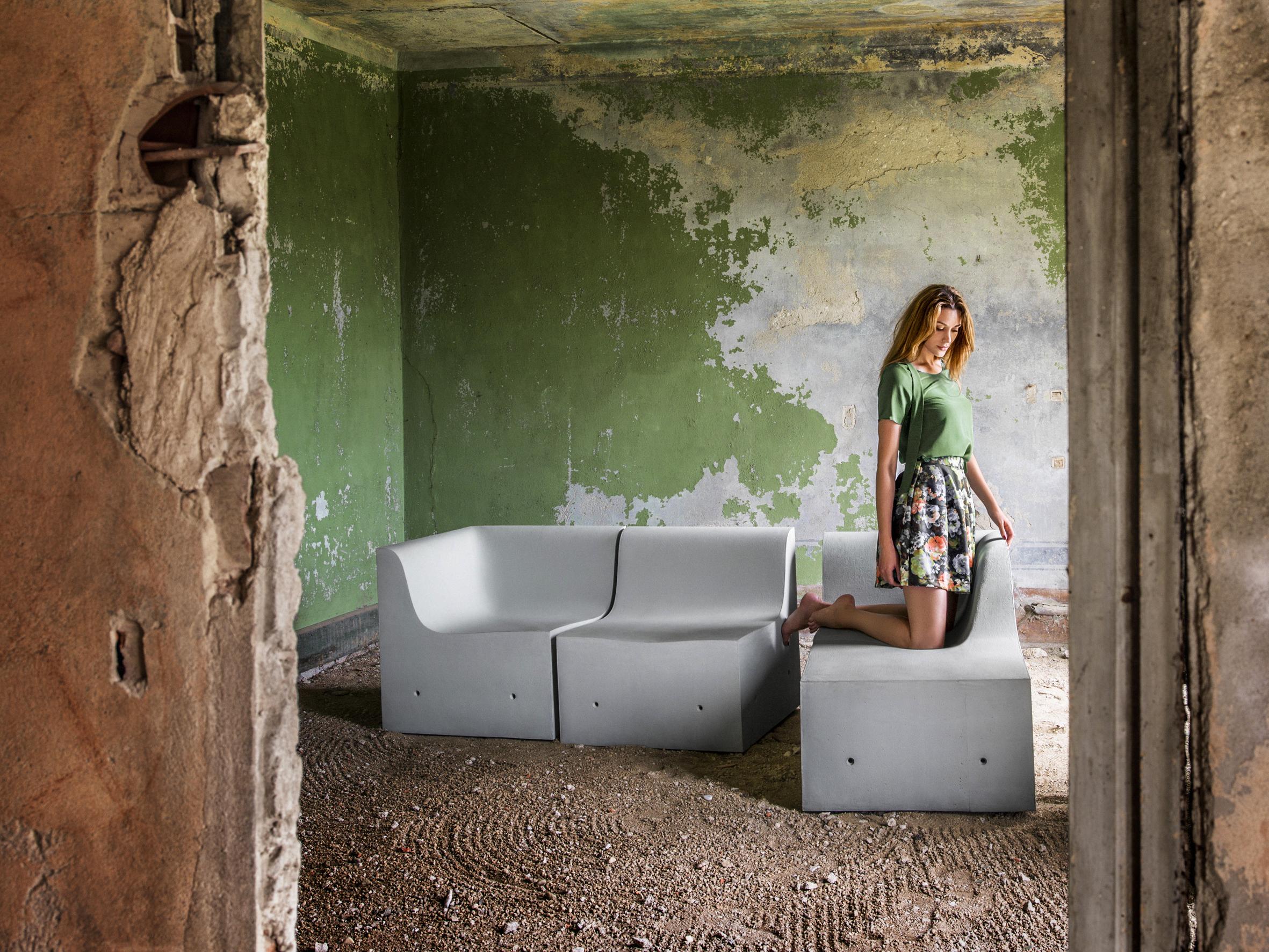 Gufram Softcrete Anglular Seat by Ross Lovegrove In New Condition For Sale In La Morra, Cuneo