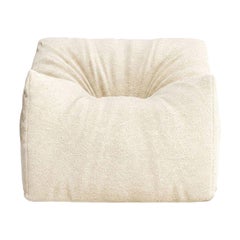 Fauteuil sculptural « Womb » de Gufram, conçu par Luigi Bistagnino, en chenille « Chalk », 1972