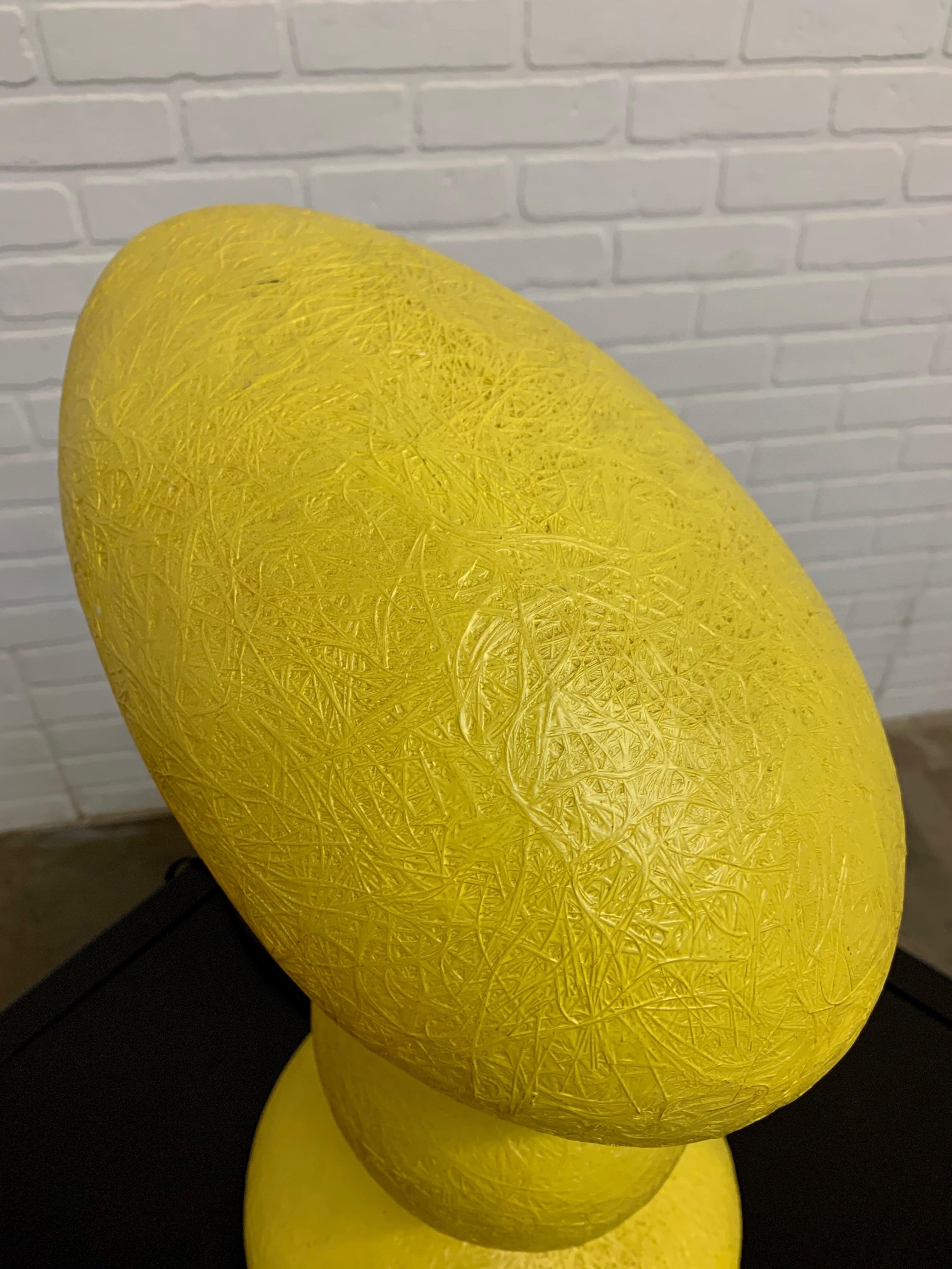 Guglielmo Berchicci for Kundalini ETA Fiberglass Table Lamp In Good Condition In Denton, TX