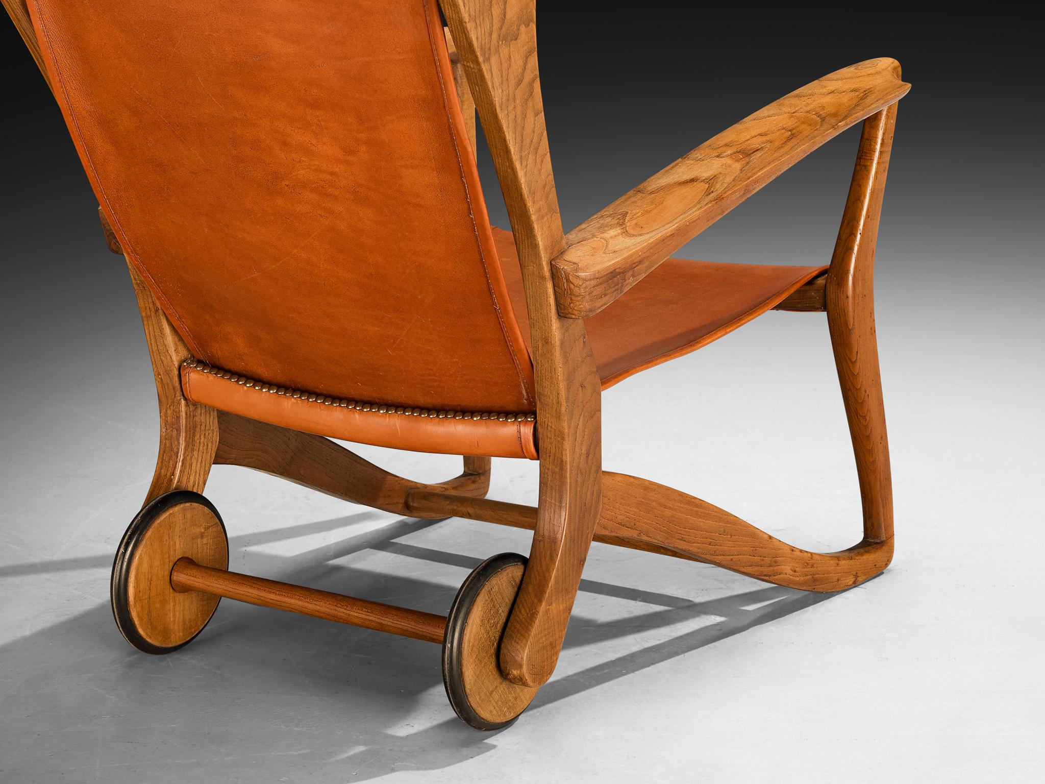 Brass Guglielmo Pecorini Angular Lounge Chair in Ash and Leather For Sale