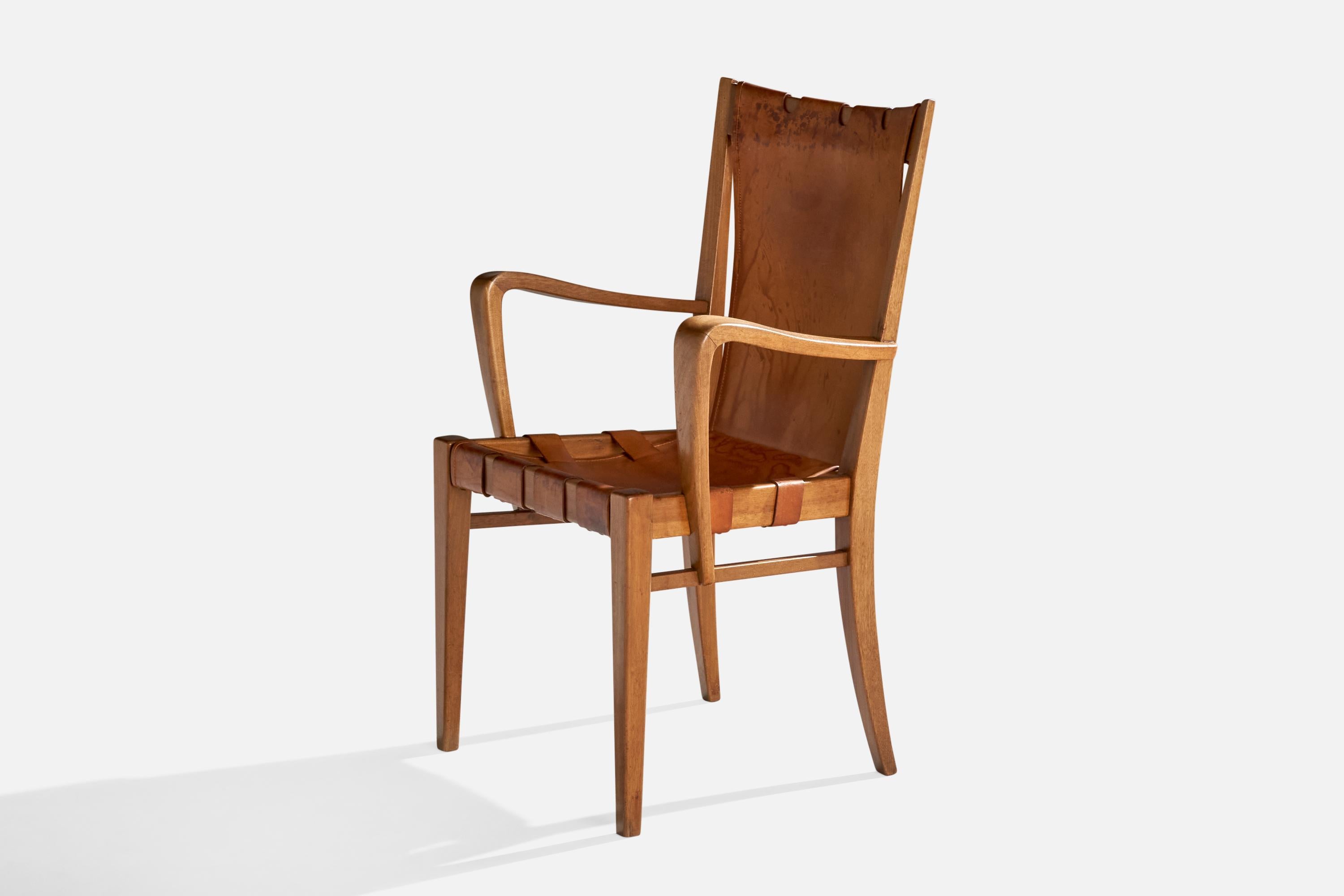Mid-Century Modern Guglielmo Pecorini, Armchair, Walnut, Leather, Italy, 1940s For Sale