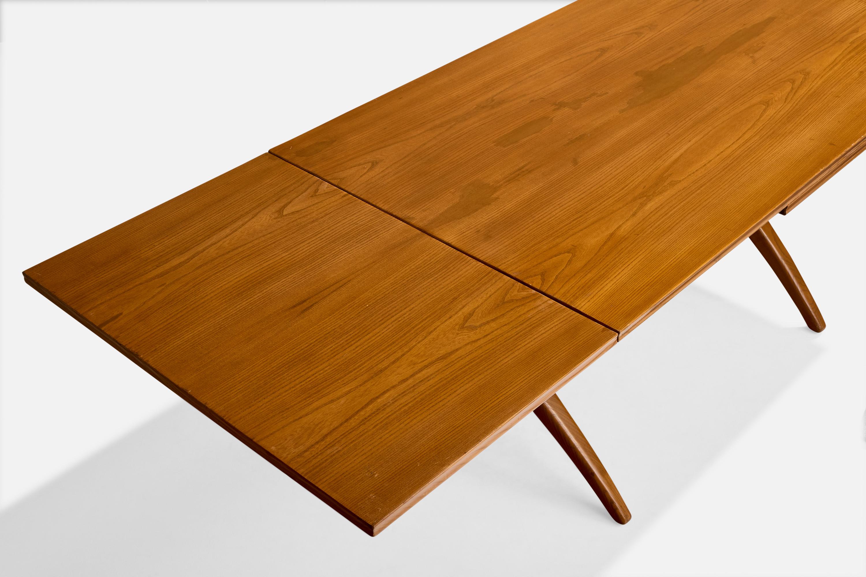 Guglielmo Pecorini, Extendible Dining Table, Oak, Italy, 1951 For Sale 1